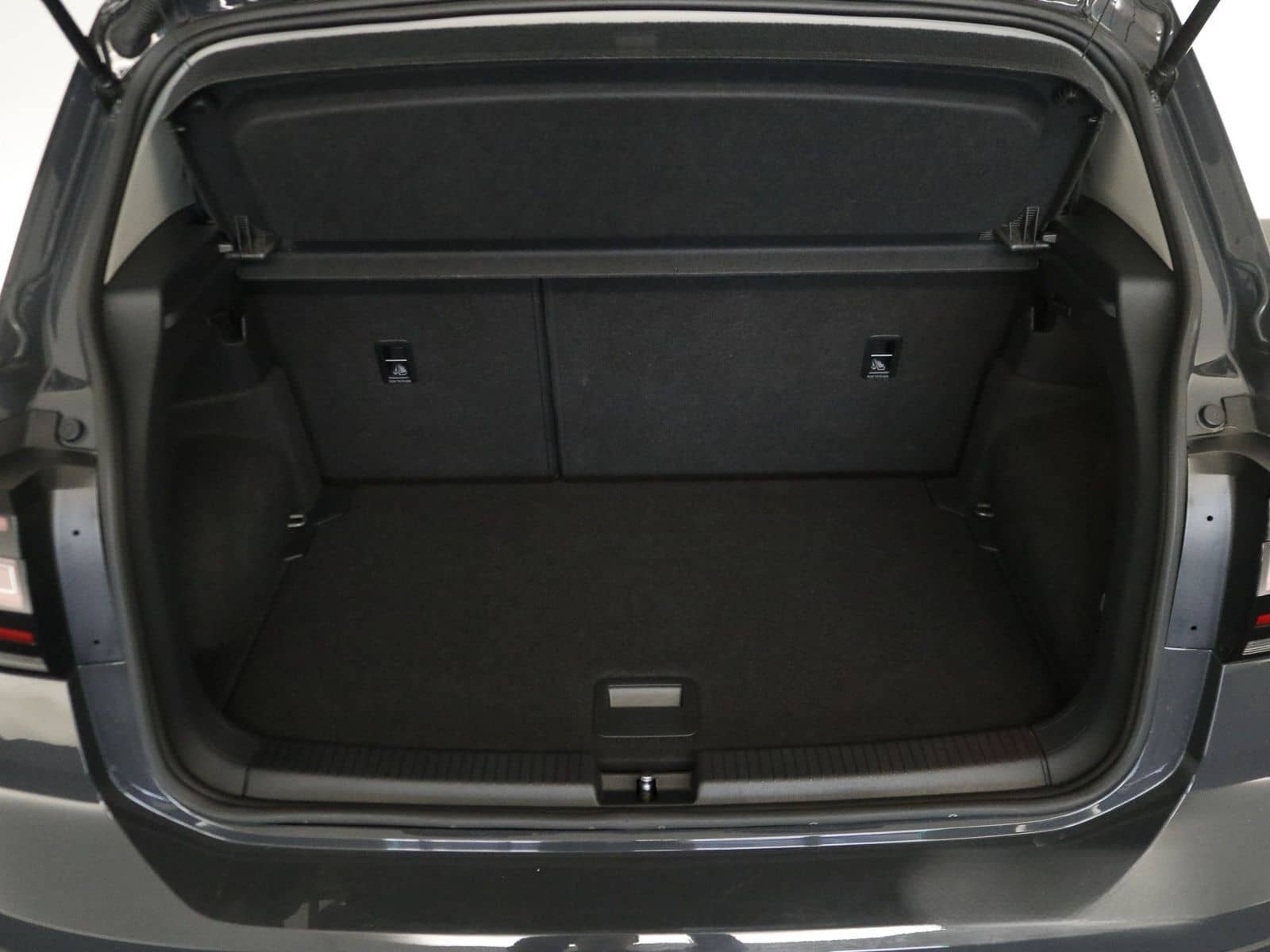 Volkswagen T-Cross Style 1.5 TSI LED Navi ParkPilot RearVie foto 25