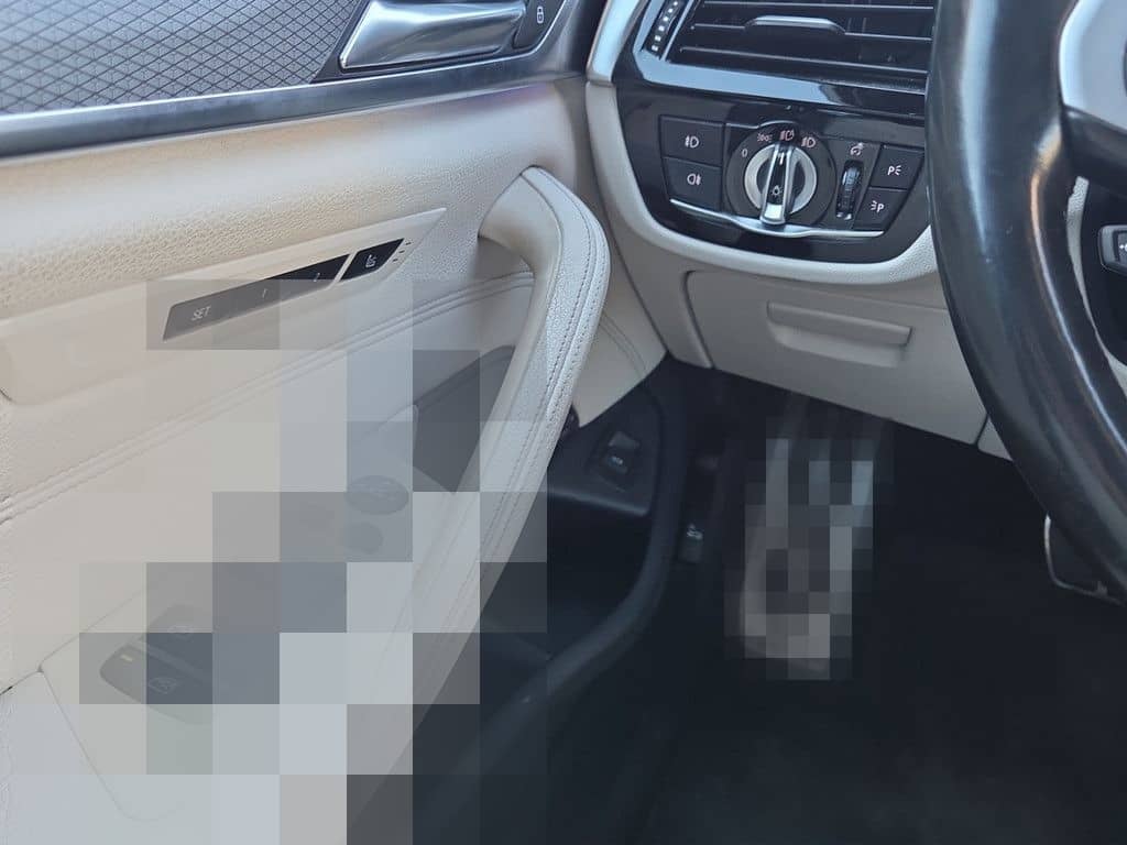 BMW 540d xDrive T. M-SPORT LED NAVI HUD PANO 18" AHK foto 17