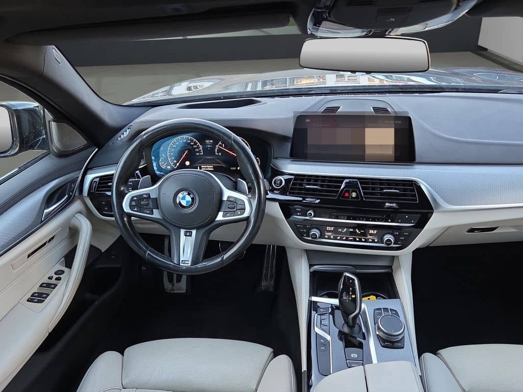 BMW 540d xDrive T. M-SPORT LED NAVI HUD PANO 18" AHK foto 9
