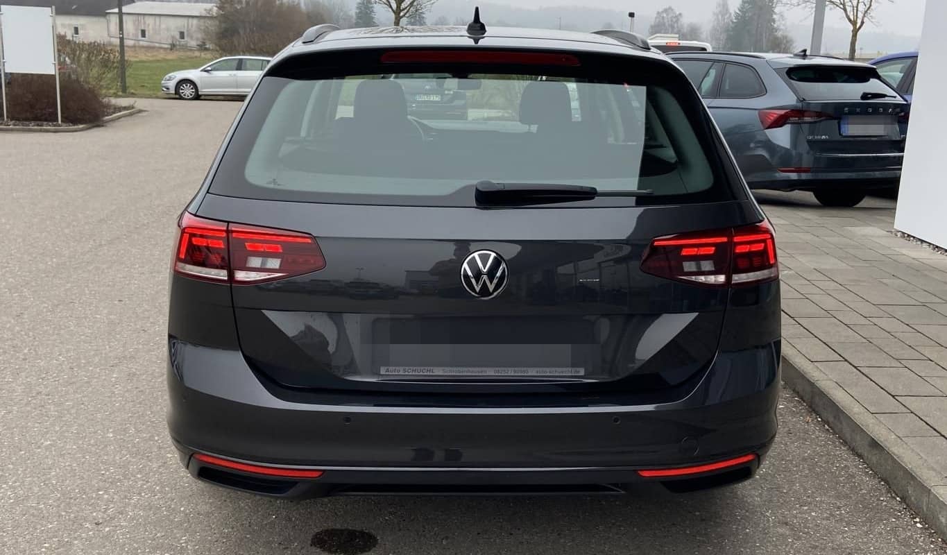 Volkswagen Passat Variant 1.5 TSI Business Premium APP-CONN foto 4