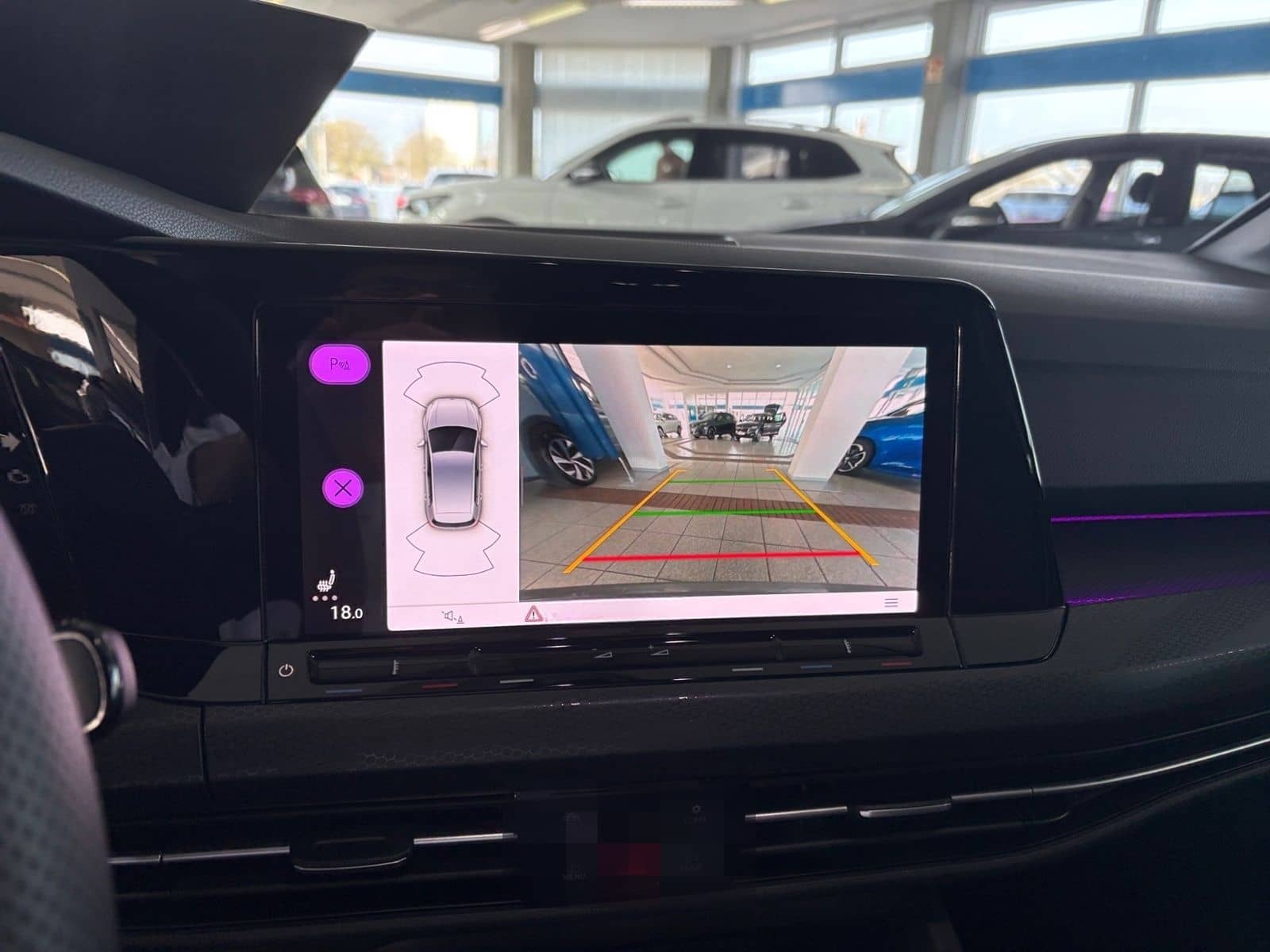 Volkswagen Golf VIII 2.0 TSI DSG GTI CLUBSPORT BLACK +H&K + foto 13