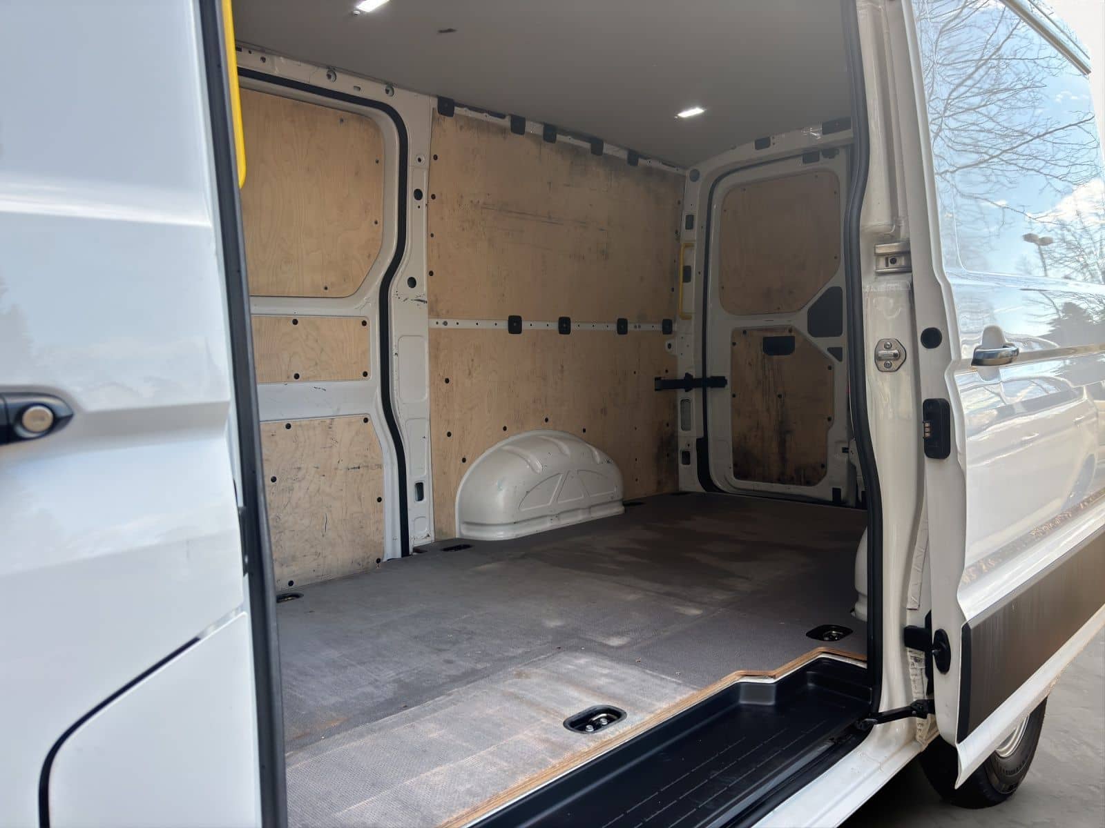Volkswagen Crafter 35 Kasten 2.0 TDI MR AHK+RFK+Navi+Klima foto 15
