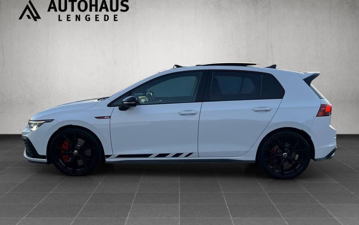 Volkswagen GOLF GTI CLUBSPORT 2.0 TSI DSG NAVI PANO KAMERA foto 2