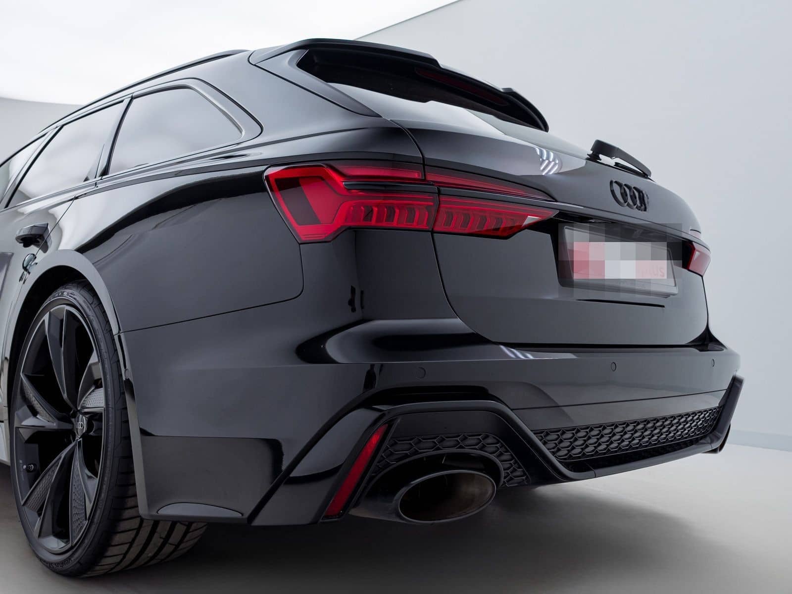 Audi RS 6 Avant 4.0 TFSI TIP-TRO*QUA*B&O*STHZG*PANO* foto 24