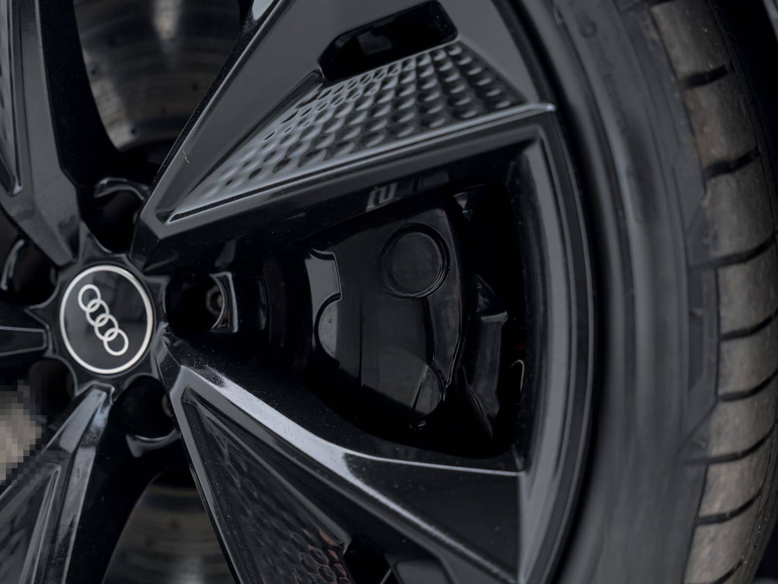 Audi RS 6 Avant 4.0 TFSI TIP-TRO*QUA*B&O*STHZG*PANO* foto 25