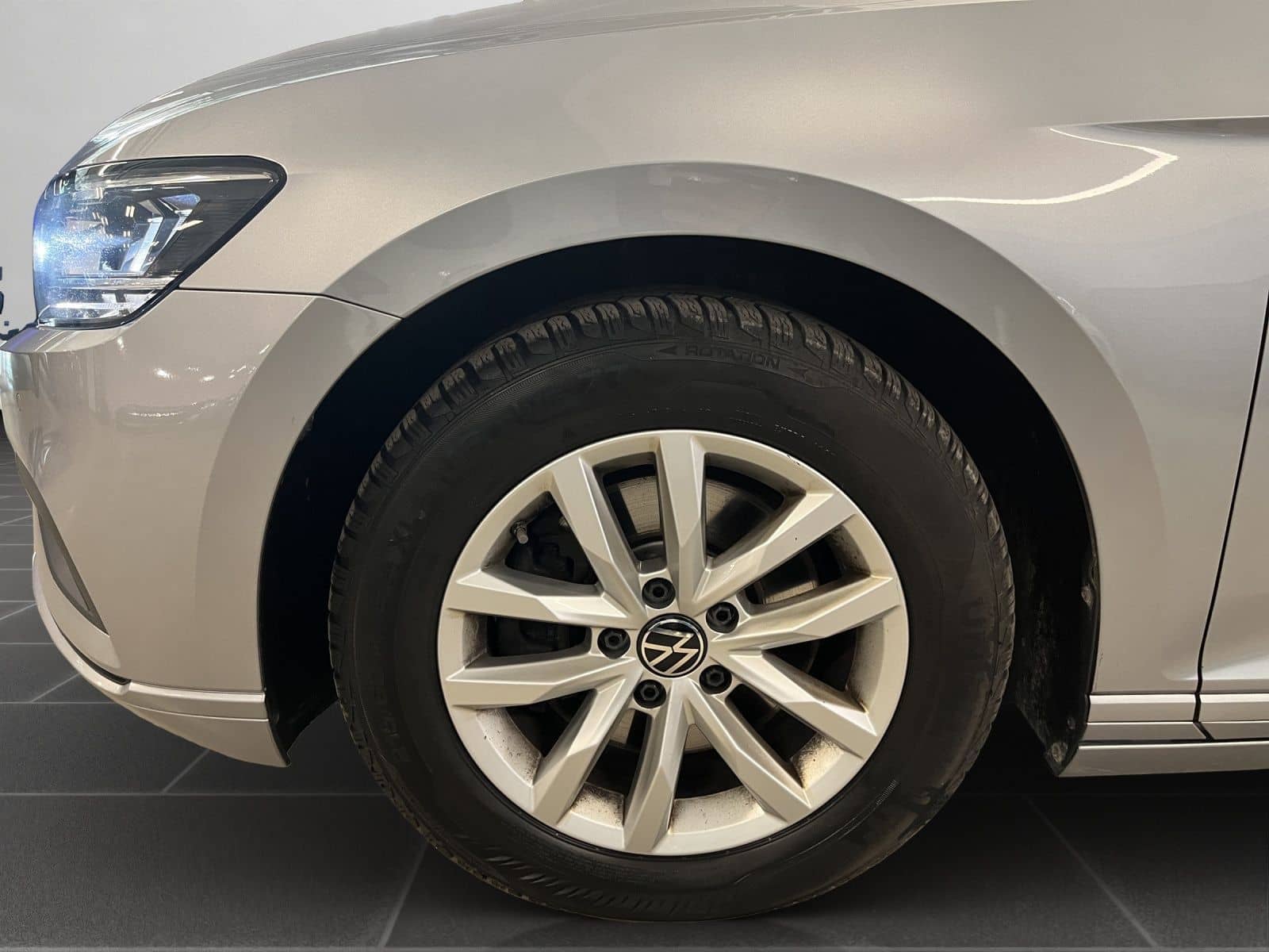 Volkswagen Passat Variant 1.5 TSI DSG Business, Navi, Sitzh foto 9