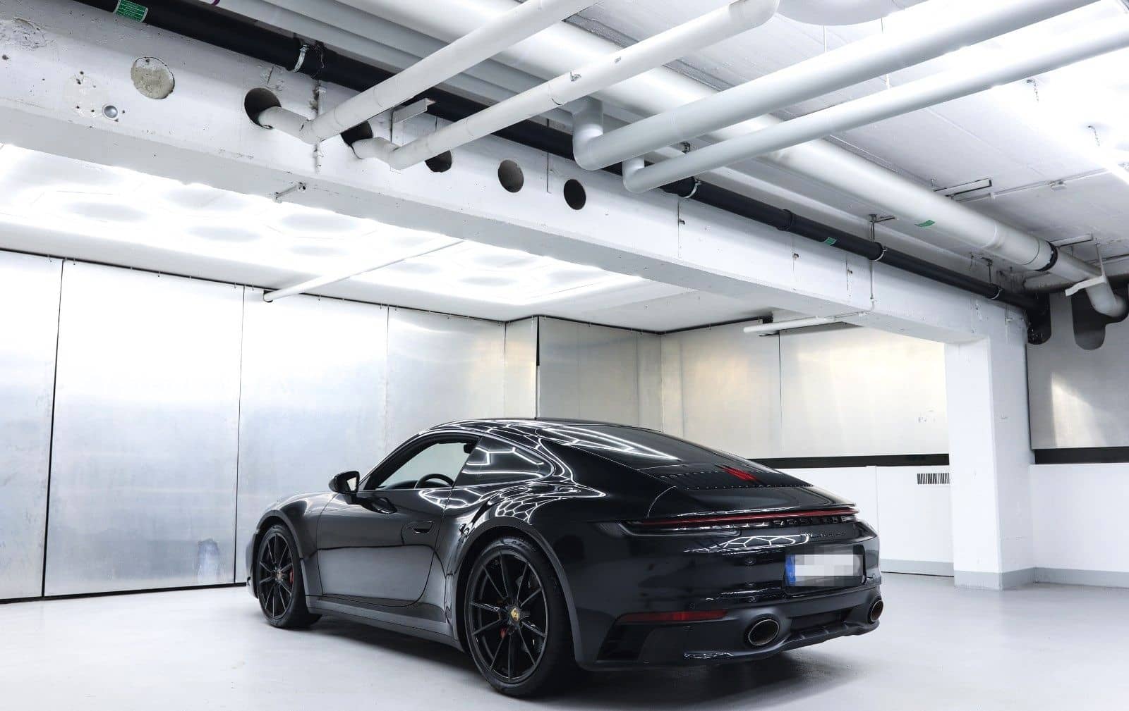 Porsche 992 Carrera 4 S Sport Design Paket foto 6