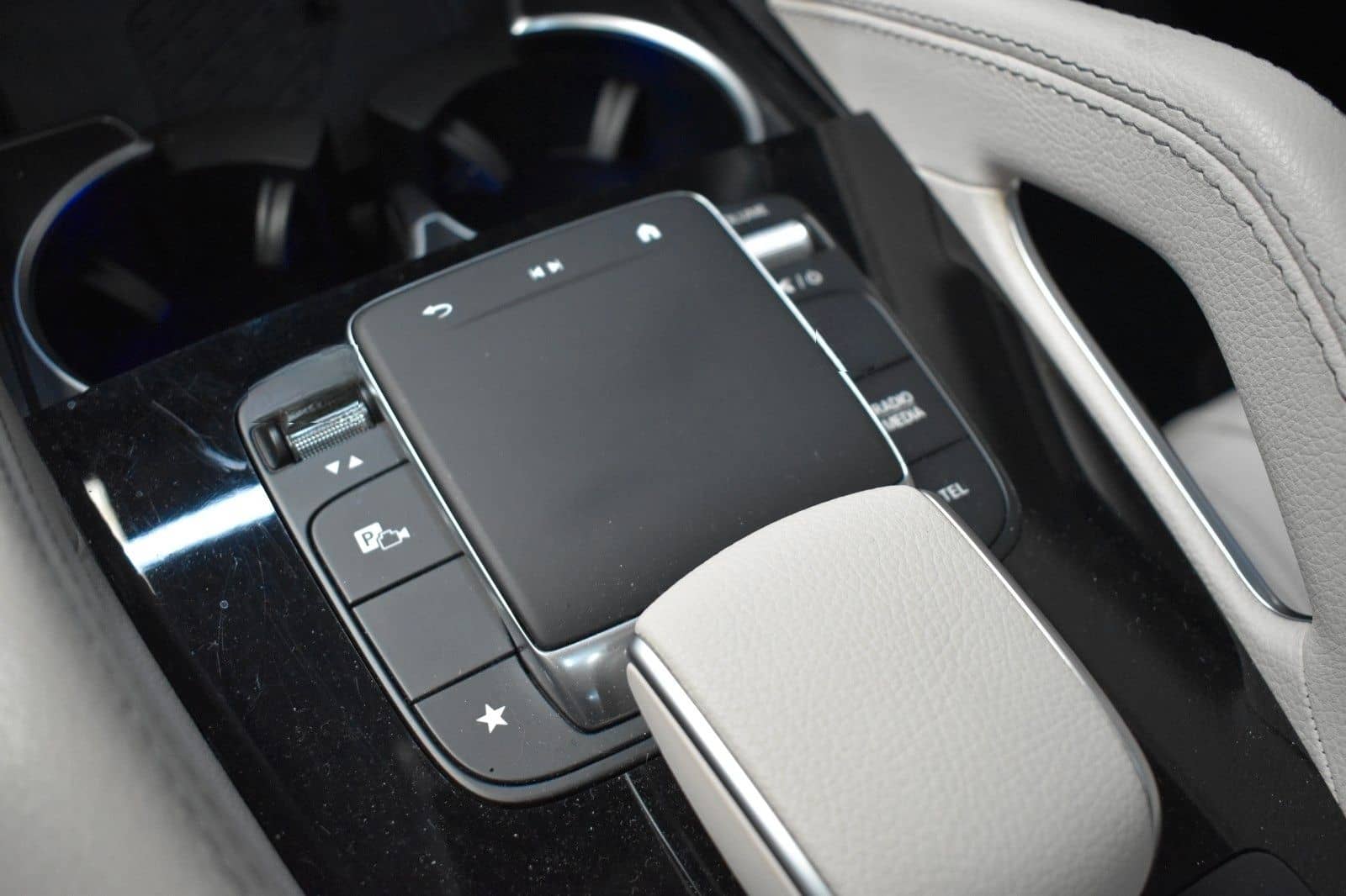 Mercedes-Benz GLE 450 d 4Matic COUPE AMG LINE*PANO*AHK*360°KAM foto 23