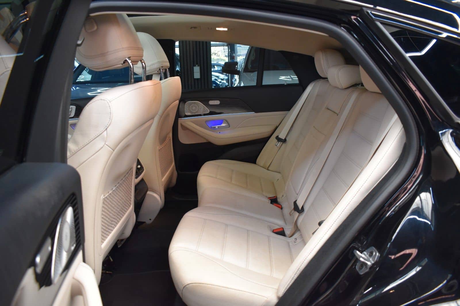 Mercedes-Benz GLE 450 d 4Matic COUPE AMG LINE*PANO*AHK*360°KAM foto 10