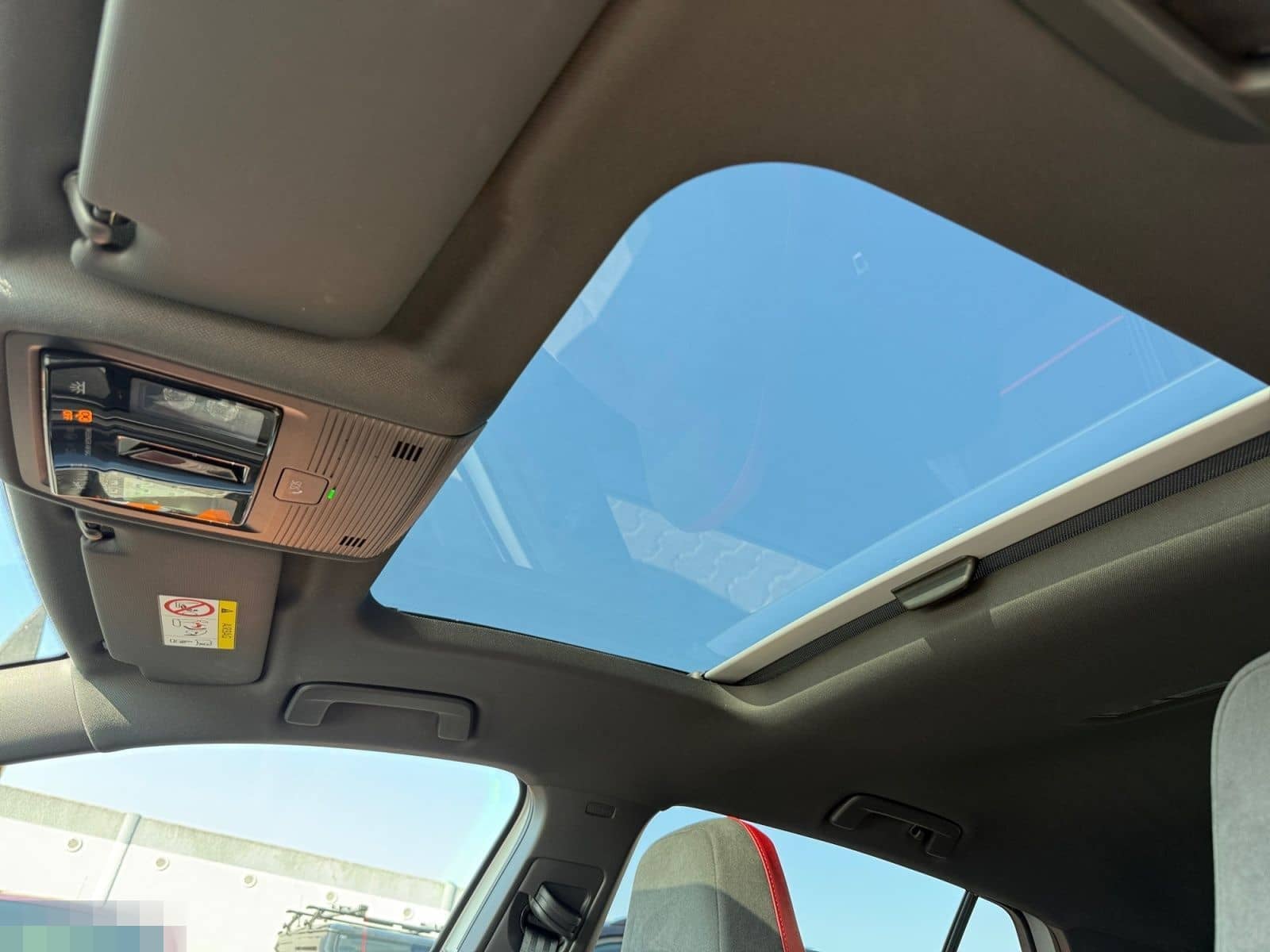 Volkswagen Golf GTI Clubsport OPF DSG/PANO/DAB+/ foto 22