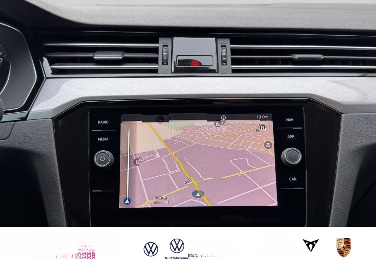 Volkswagen Passat Variant Business 2.0TDI Navi+RK+CarPlay+L foto 14