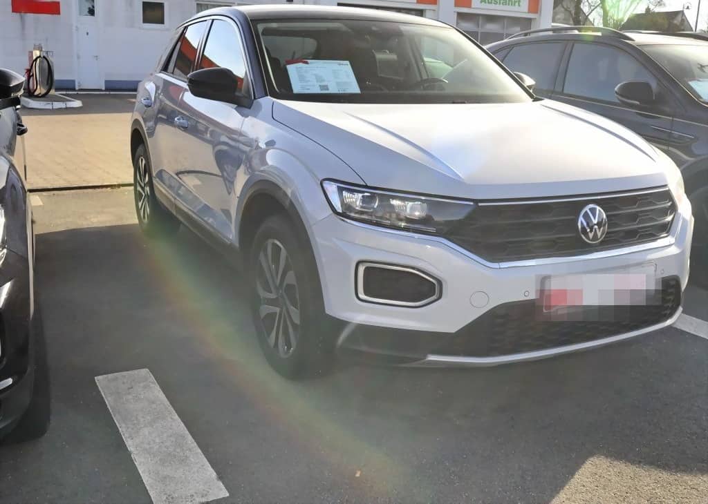 Volkswagen T-Roc 1.5 TSI Active Navi ACC APP-Con. Standhzg. foto 3