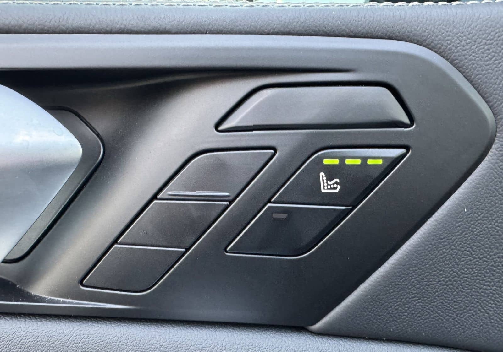 BMW X7 M60i AHK PANO-SKY Massage StHzg h&k Sitzklima foto 16