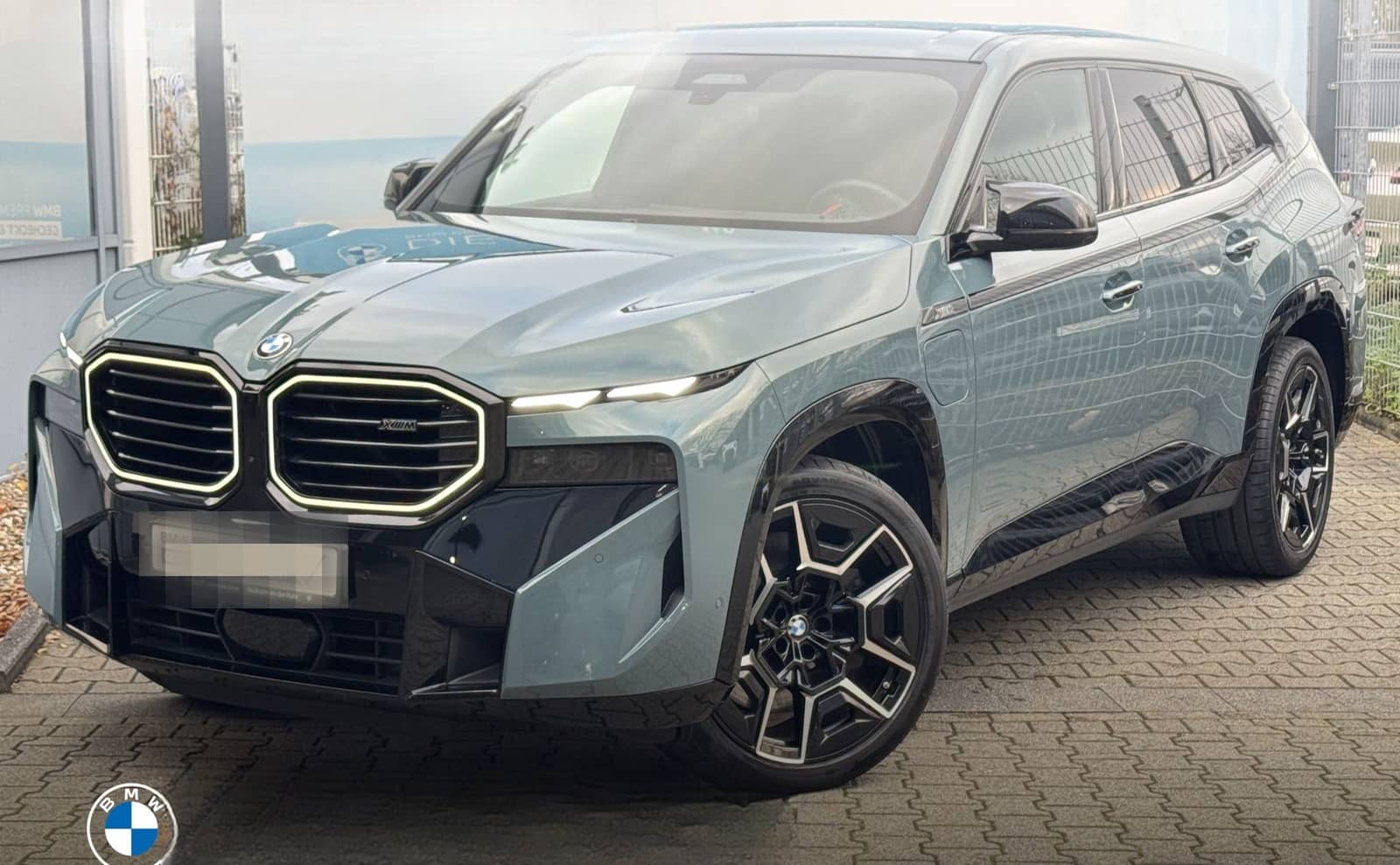 BMW XM 50e AHK Sitzklima Autobahnas h&k Massage 360° foto 1