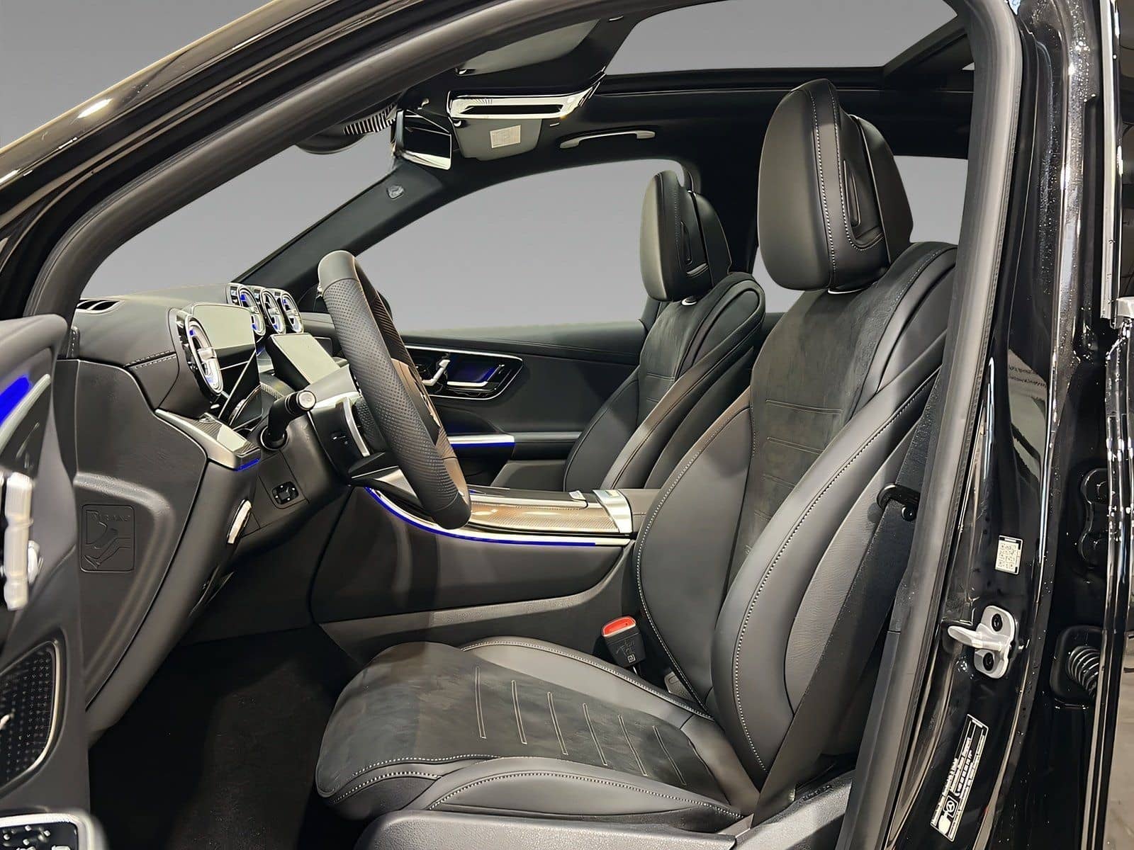 Mercedes-Benz GLC 300de 4M AMG+DIGITAL+Ambi+Pano+TotW+AHK+360° foto 8