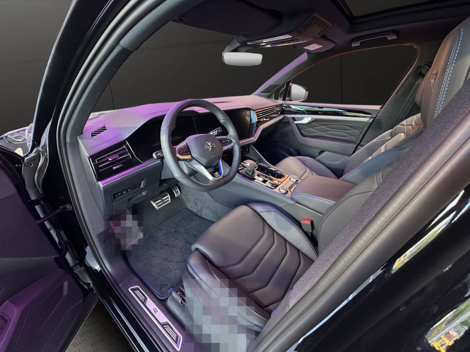 Volkswagen Touareg R 3,0 l V6 eHybrid OPF 4MOTION 250 kW (3 foto 7