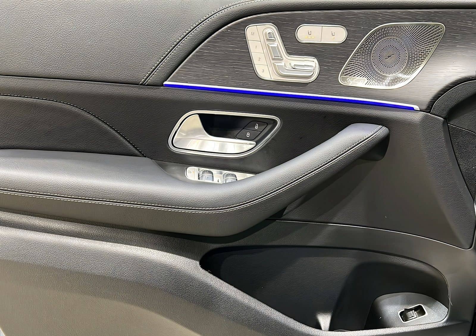 Mercedes-Benz GLE 450d 4M AMG+DIST+NIGHT+Burm+HuD+StHz+AHK+360 foto 13