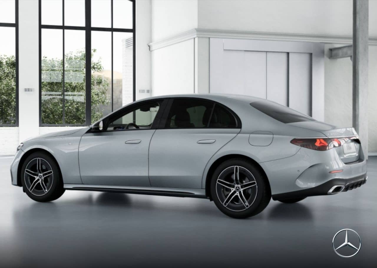 Mercedes-Benz E 400 e 4M Hybrid AMG Fahrass WideScreen 360° foto 14