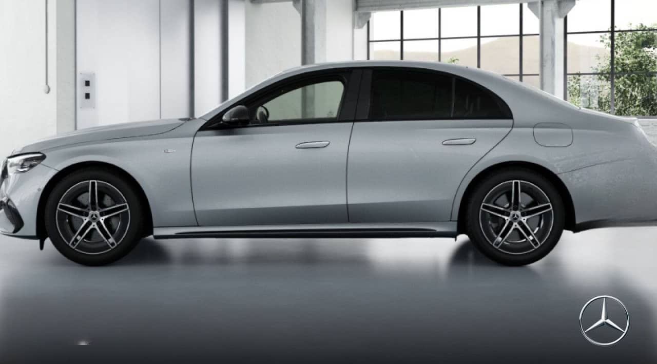 Mercedes-Benz E 400 e 4M Hybrid AMG Fahrass WideScreen 360° foto 5