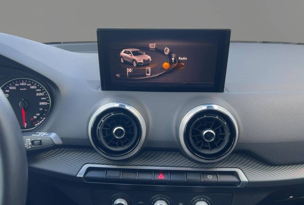 Audi Q2 35 TFSI advanced S tronic Navi Sonos PDC foto 12