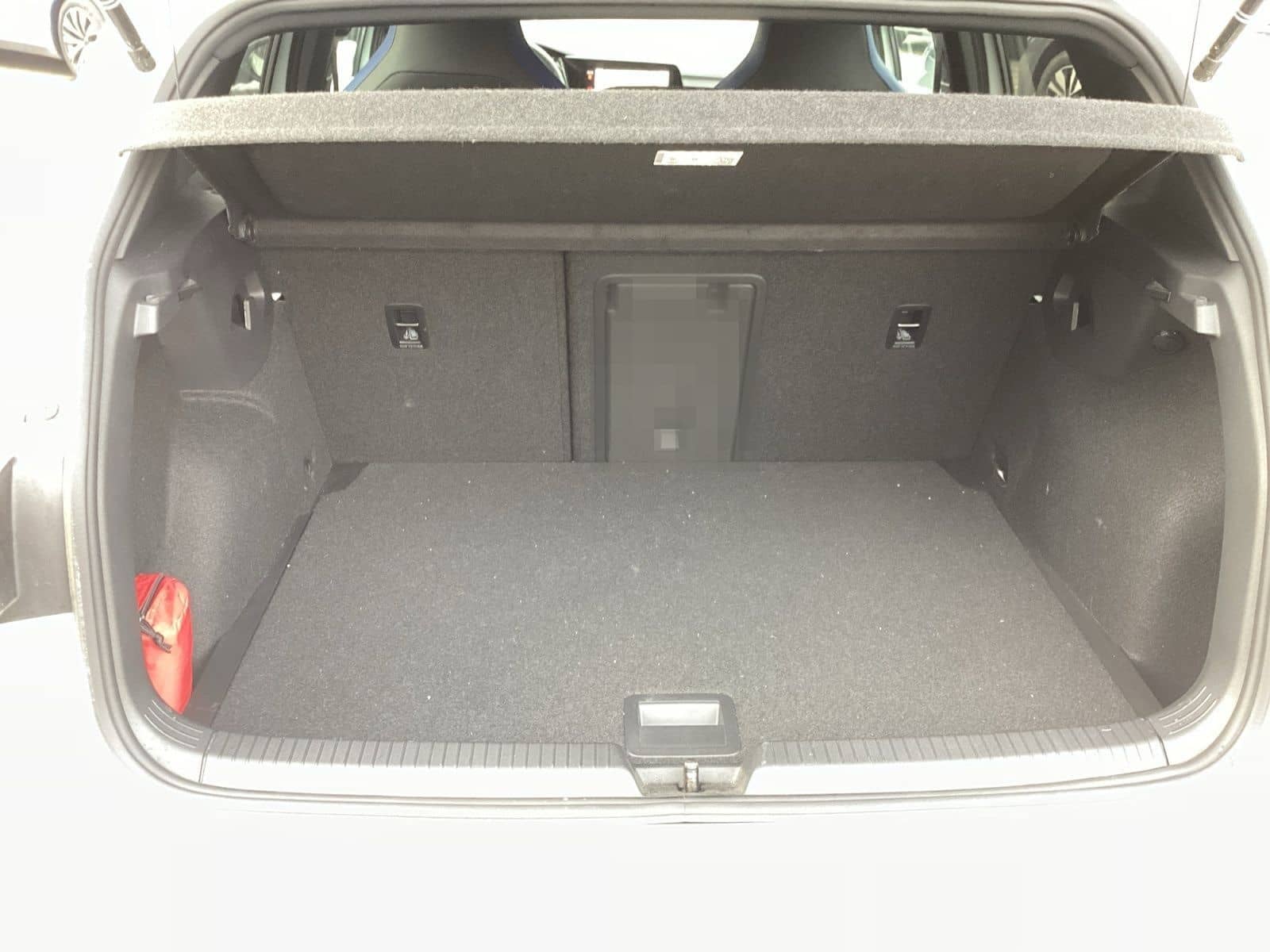 Volkswagen Golf VIII R 20Years 4M DSG Kamera Navi LED foto 12