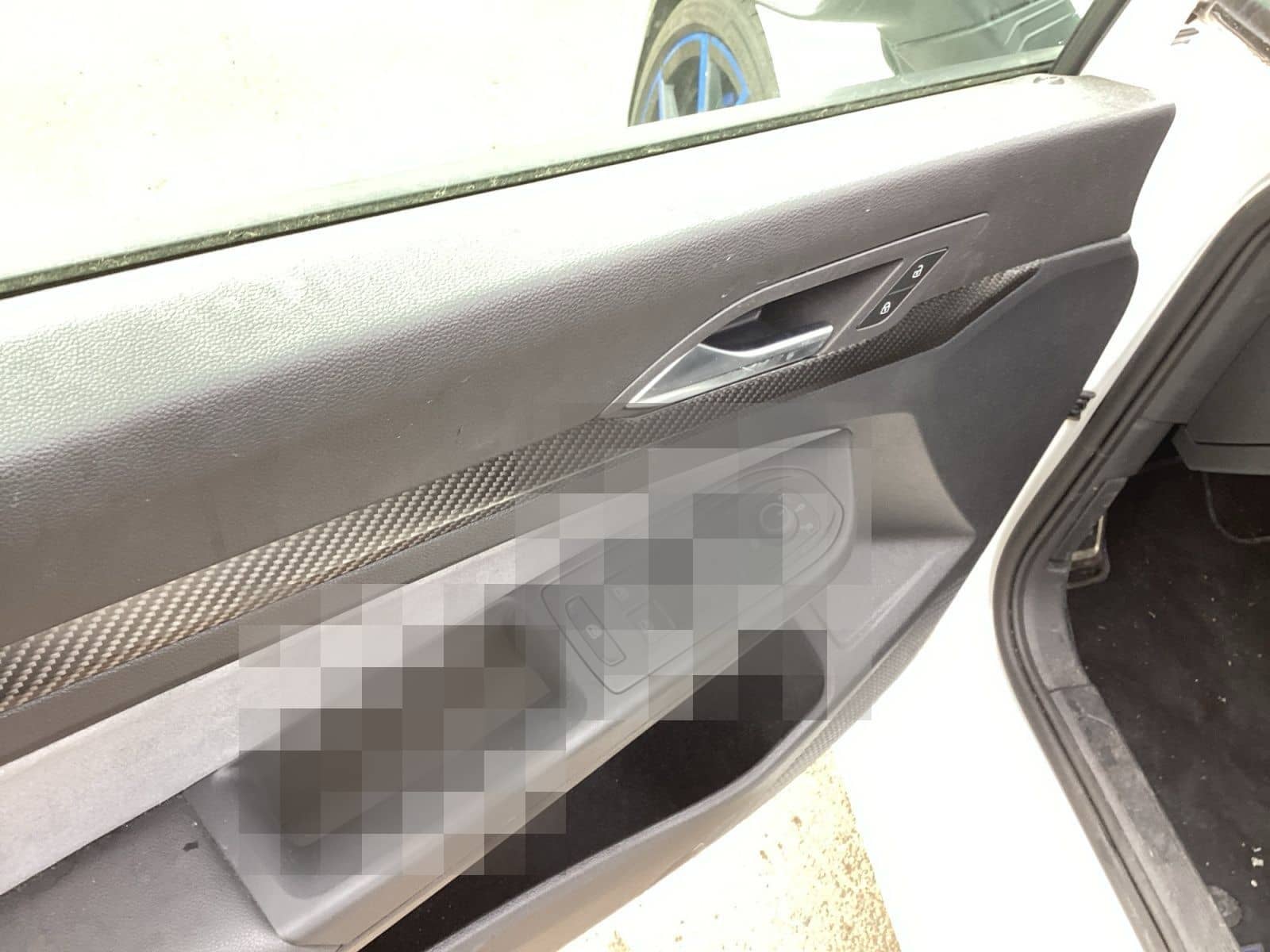 Volkswagen Golf VIII R 20Years 4M DSG Kamera Navi LED foto 14