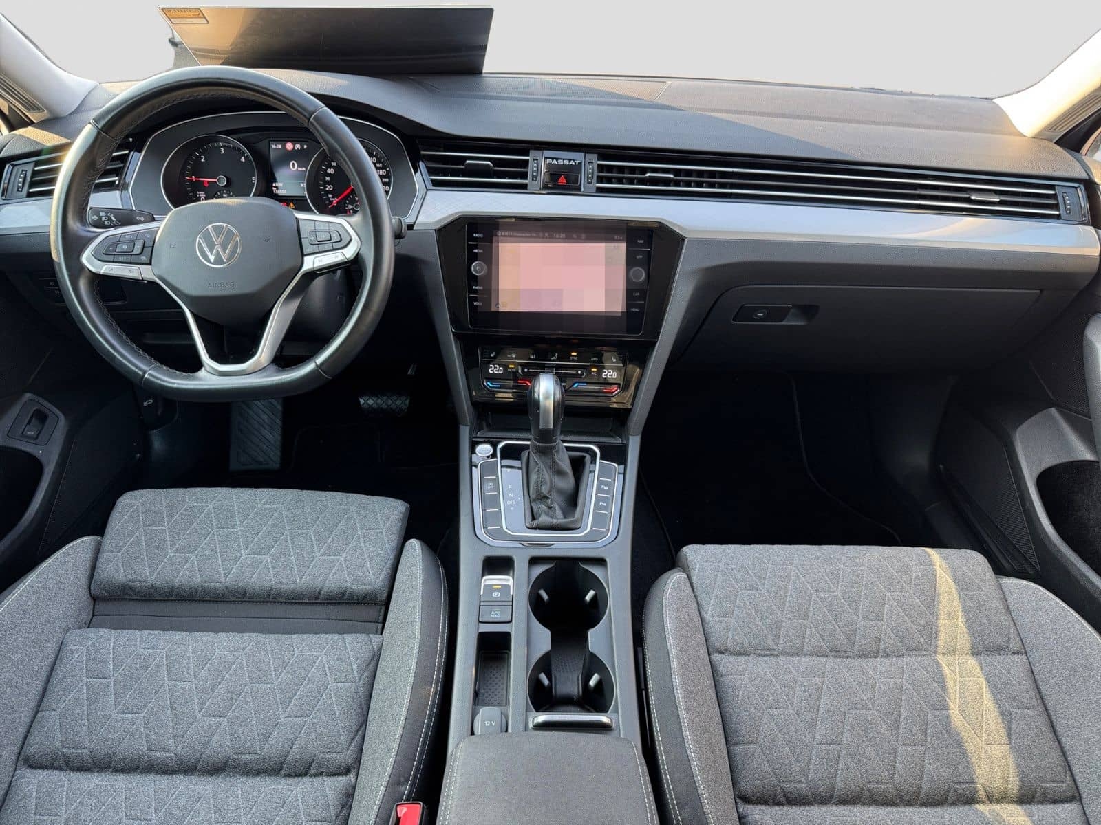 Volkswagen Passat Variant 2.0TDI DSG Business AHK Matrix Ca foto 6