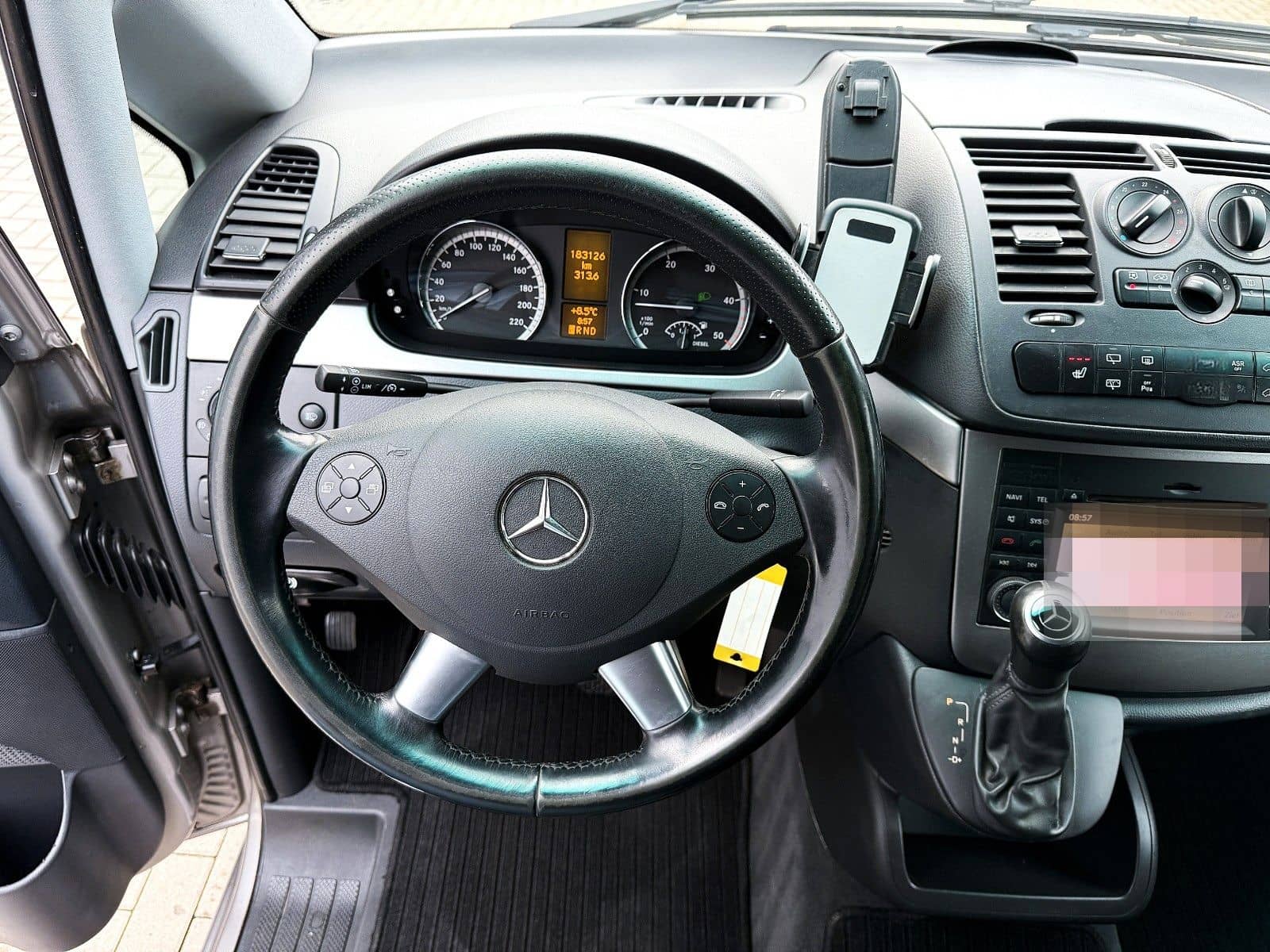 Mercedes-Benz 3.0 CDI LANG/XENON/6SITZER/NAVI/AHK/LEDER/KAMERA foto 14