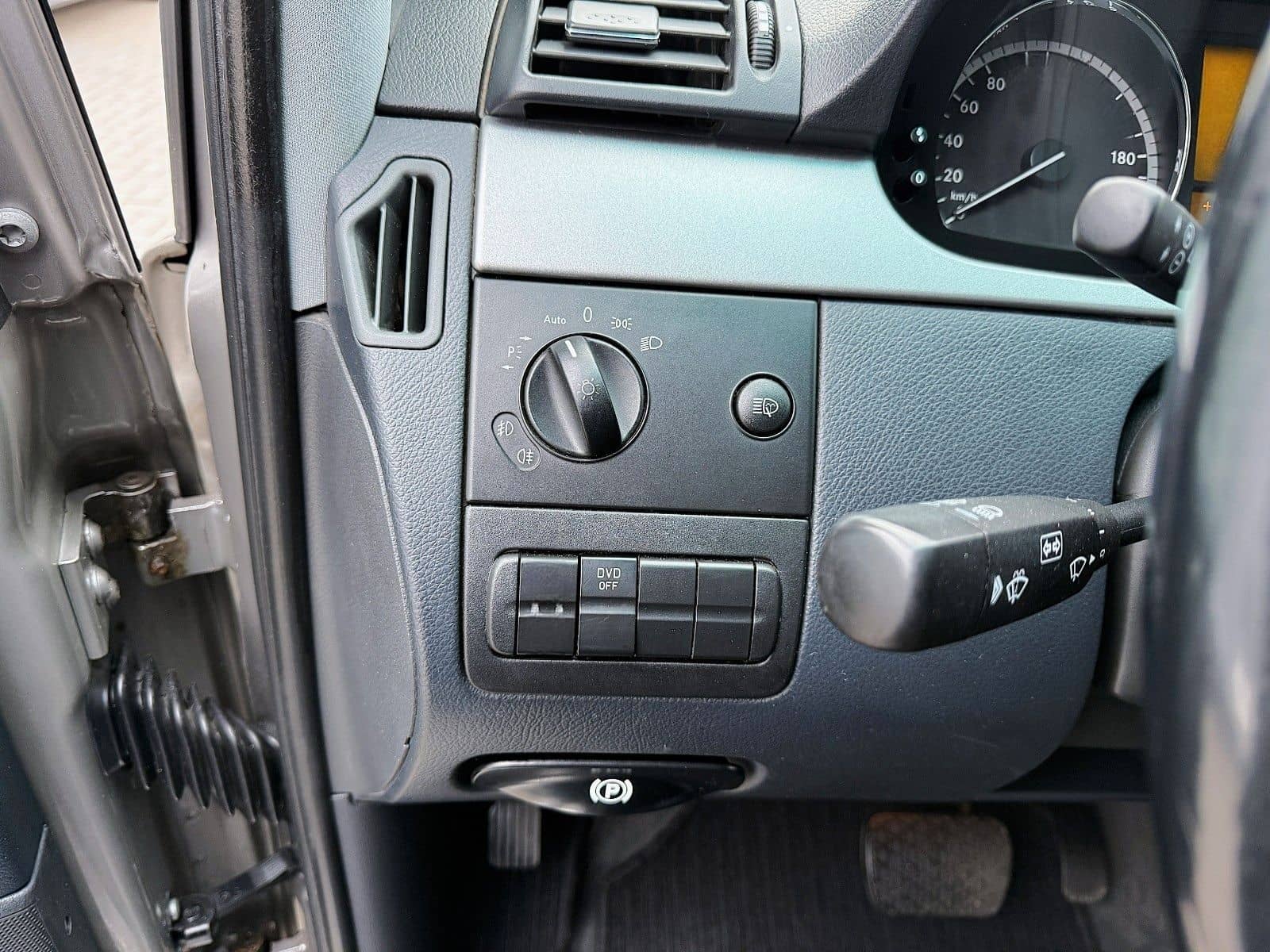 Mercedes-Benz 3.0 CDI LANG/XENON/6SITZER/NAVI/AHK/LEDER/KAMERA foto 20