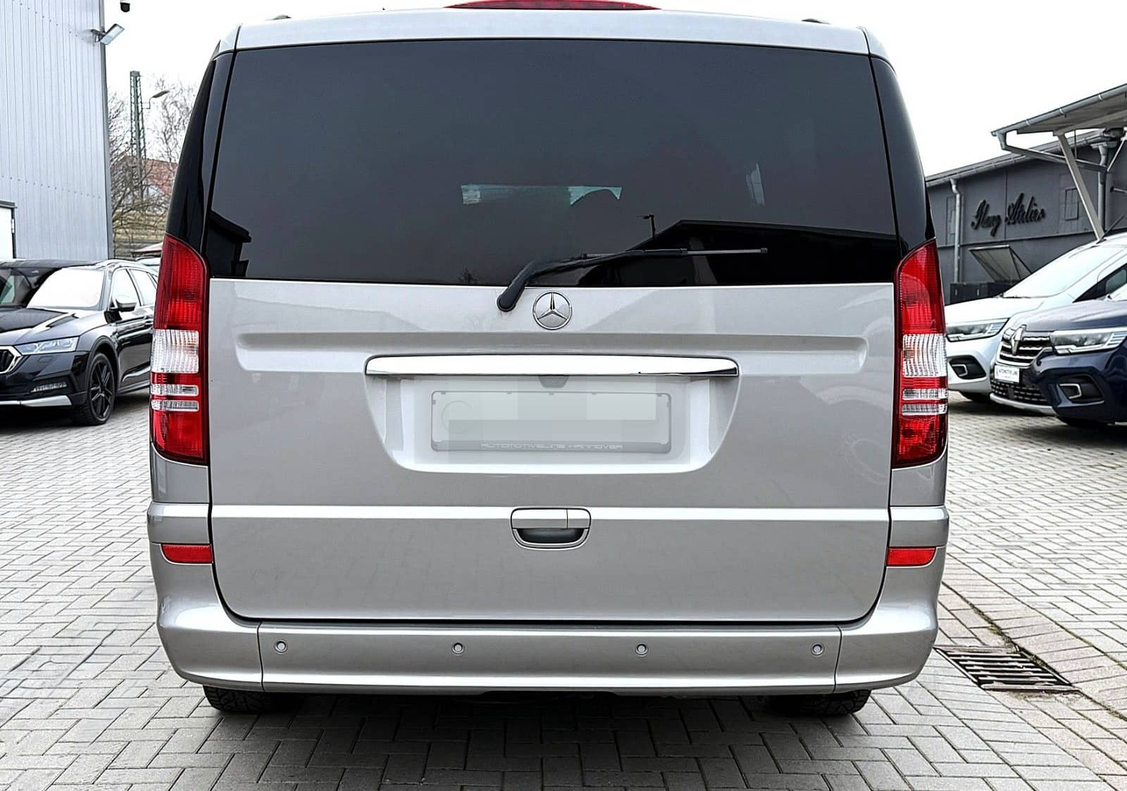 Mercedes-Benz 3.0 CDI LANG/XENON/6SITZER/NAVI/AHK/LEDER/KAMERA foto 5