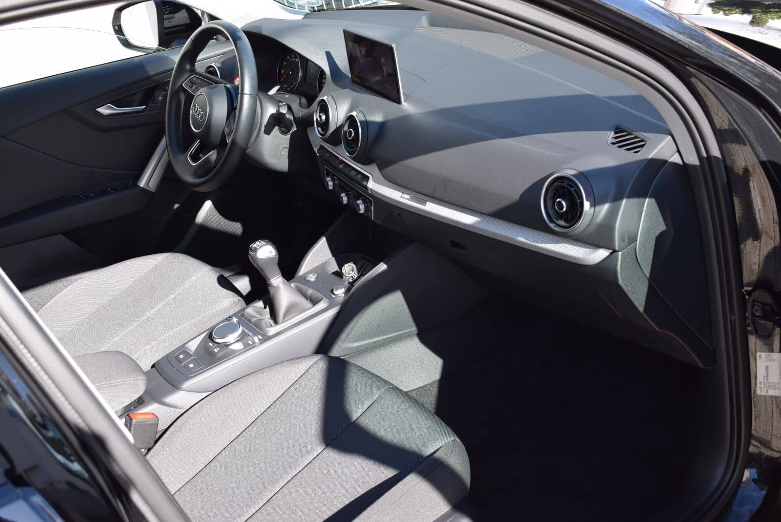 Audi Q2 30 TFSI/ ACC/LED/CAM/Navi/ foto 2