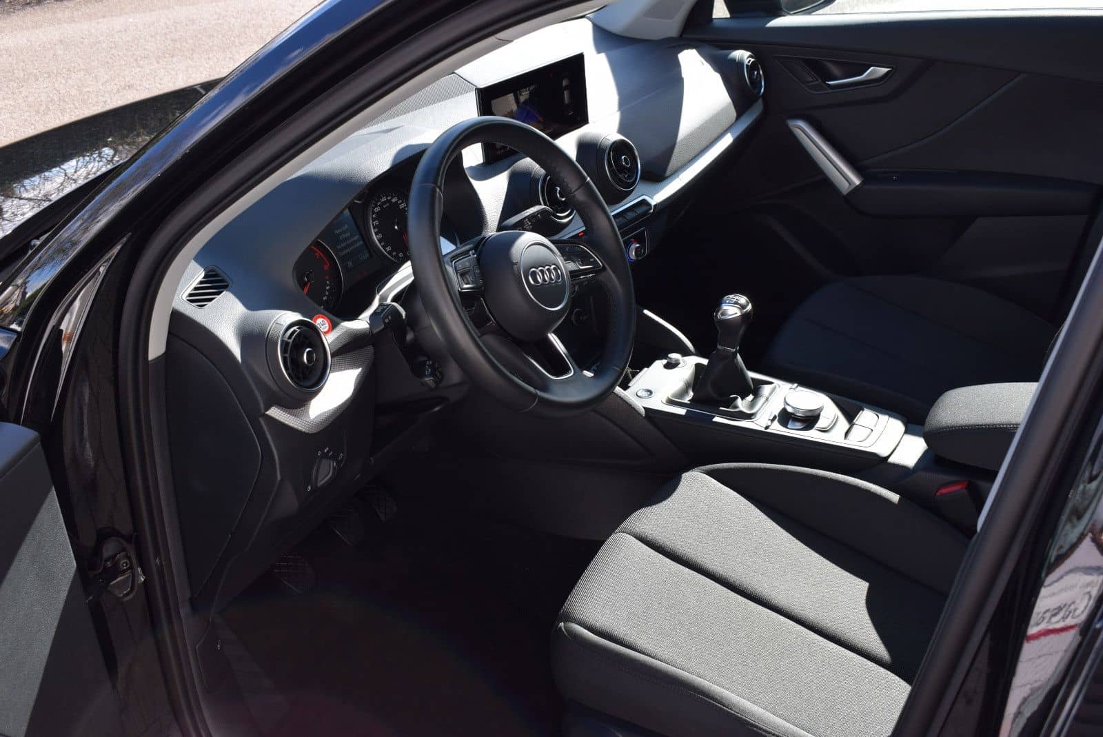 Audi Q2 30 TFSI/ ACC/LED/CAM/Navi/ foto 15