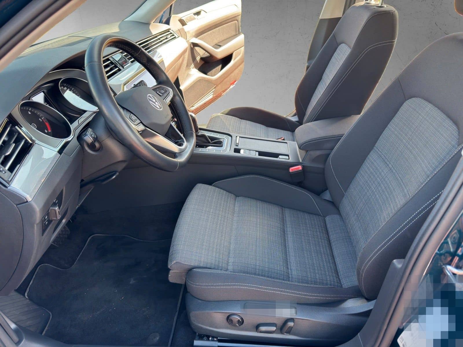 Volkswagen Passat Variant 2.0 TDI DSG,Navi,LED,ACC,Kamera foto 8