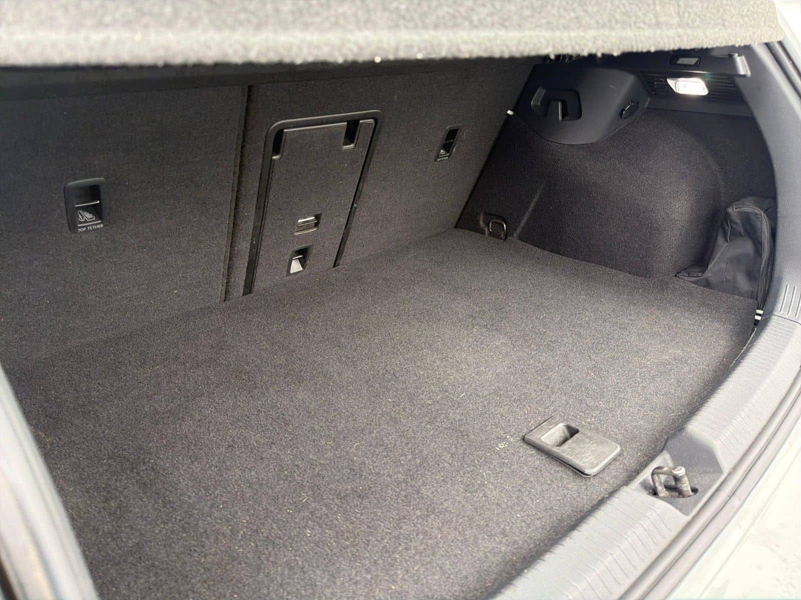 Volkswagen Golf VIII GTE 1.4 eHybrid DSG NAVI ACC SHZ LED foto 7