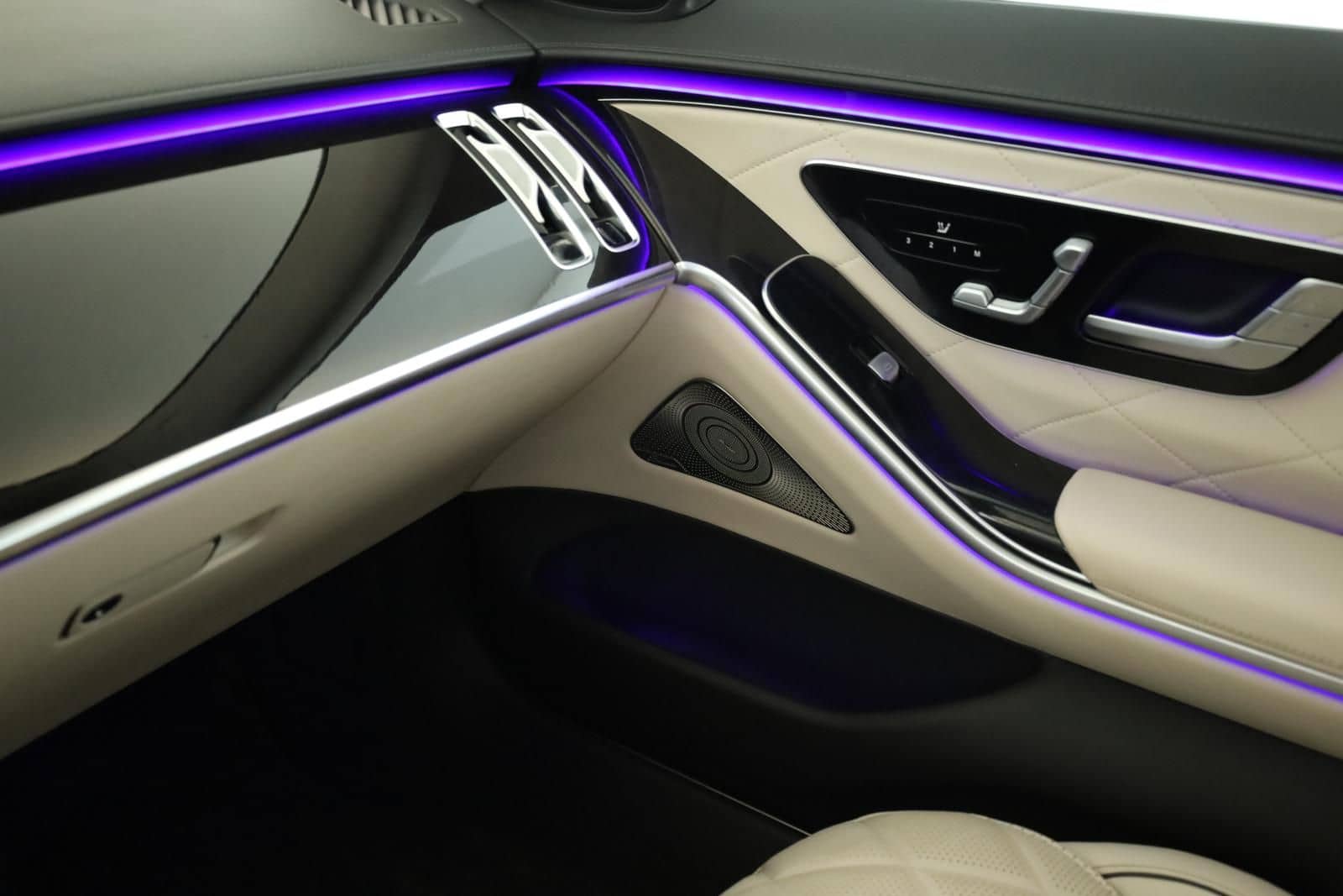 Mercedes-Benz S 400 d 4M lang AMG DIGITAL Pano HUD HighEnd 21" foto 13