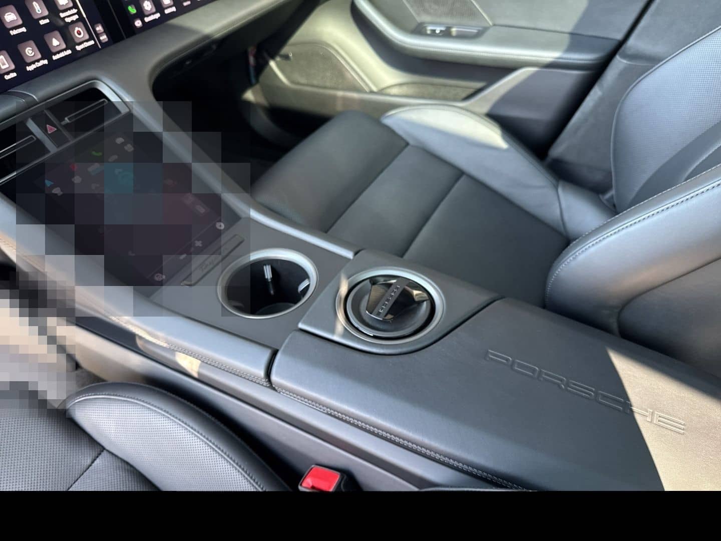 Porsche Taycan Turbo Clubleder HA-Lenkung InnoDrive BOSE foto 18