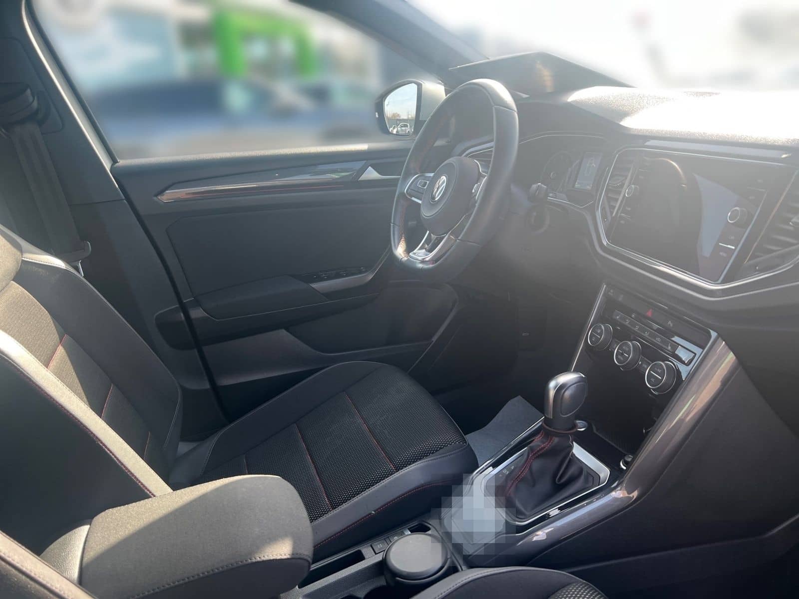 Volkswagen T-Roc 1.5 TSI Sport 110KW (150PS) DSG*STDHZ*NAVI foto 8