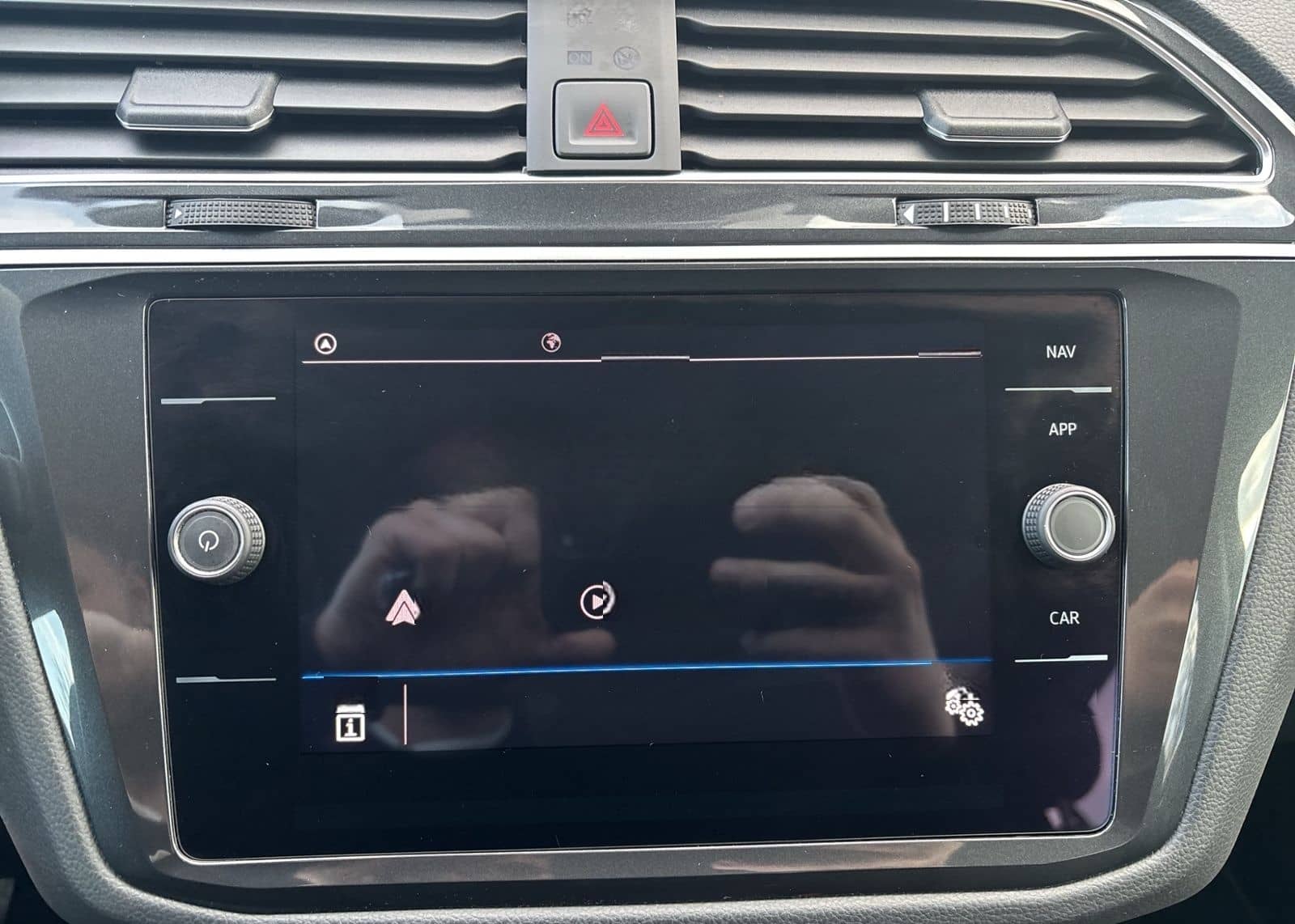 Volkswagen Tiguan 1.5 TSI, ACC, Winterpaket, Dachreling, Cl foto 17