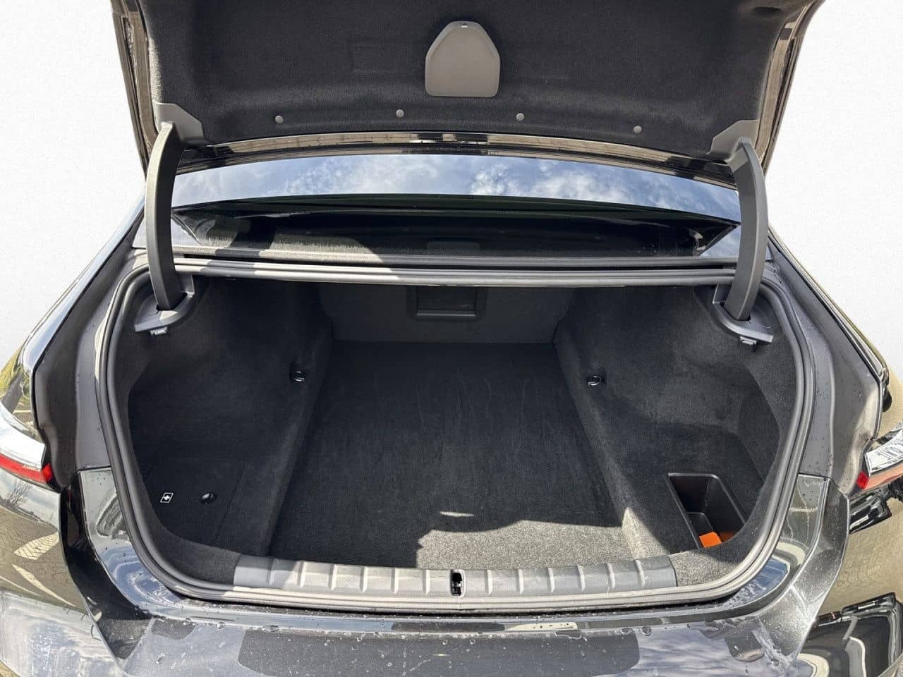 BMW 740d xDr M Sport Fond-Ent,StHz,SkyL,AHK,AktivL foto 16