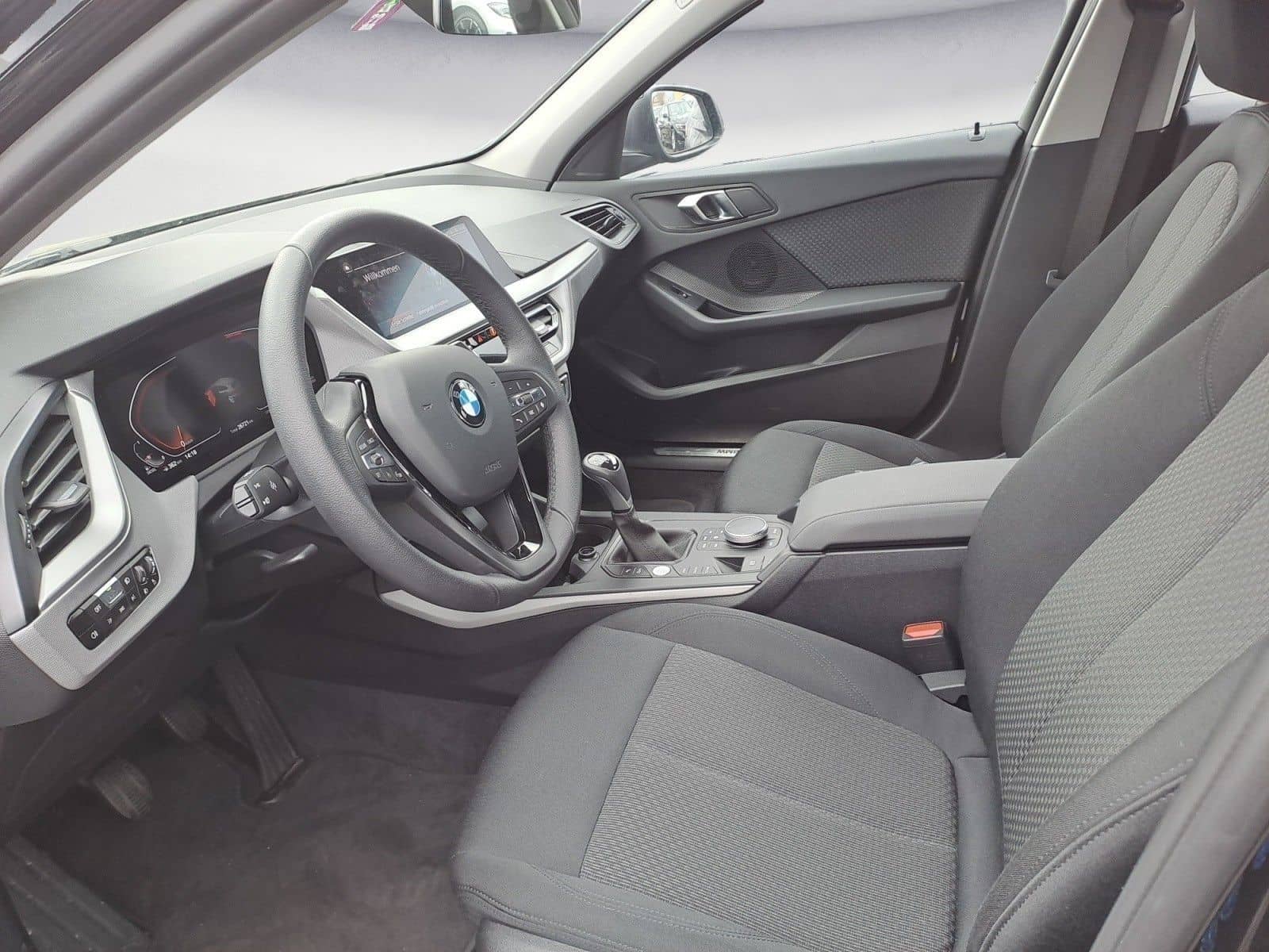 BMW 116d Advantage Klimaaut. PDC Sitzhzg. Vorn foto 8