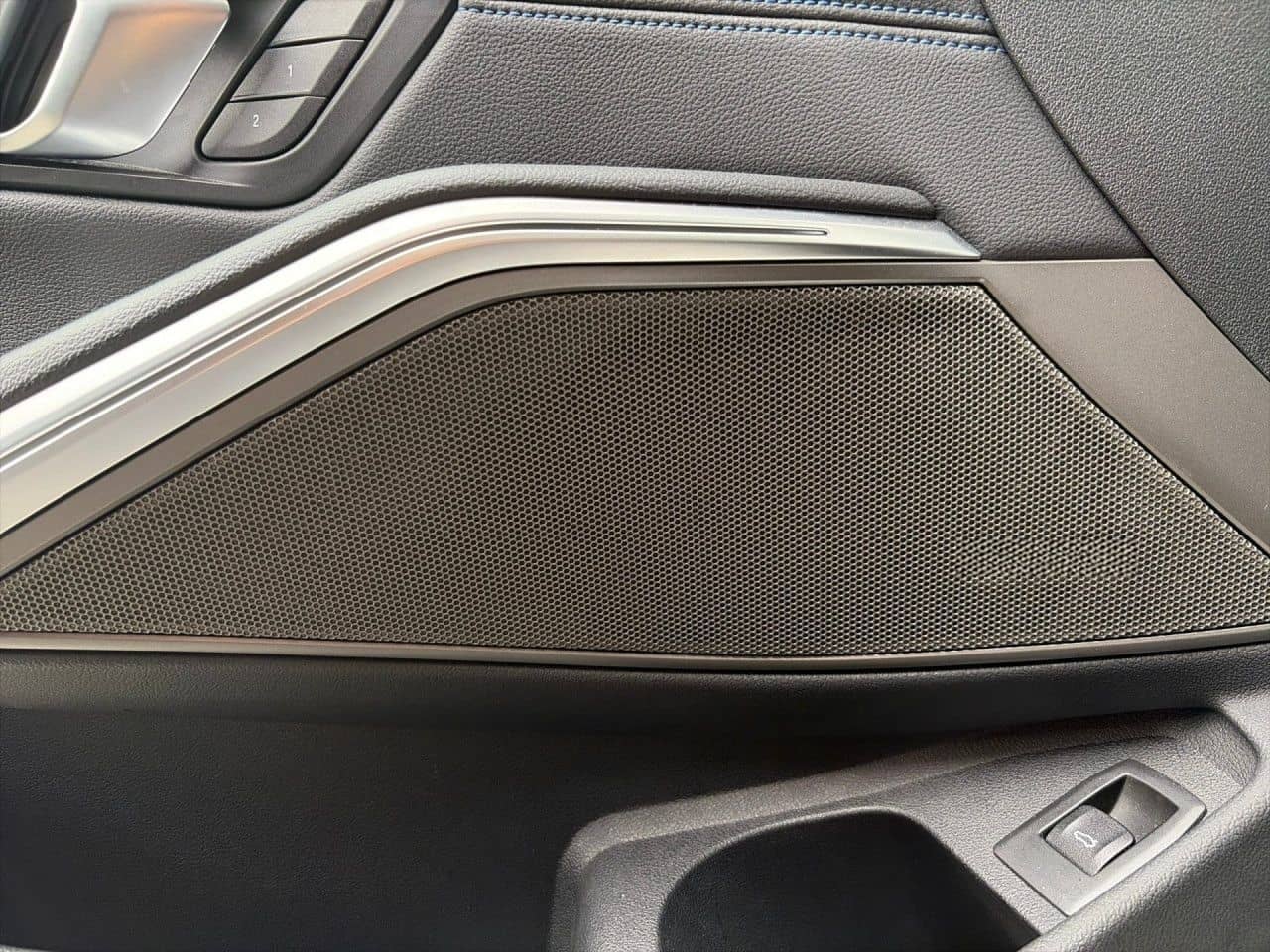 BMW M340d xDrive Touring AHK Klimaaut HUD Laser H/K foto 18