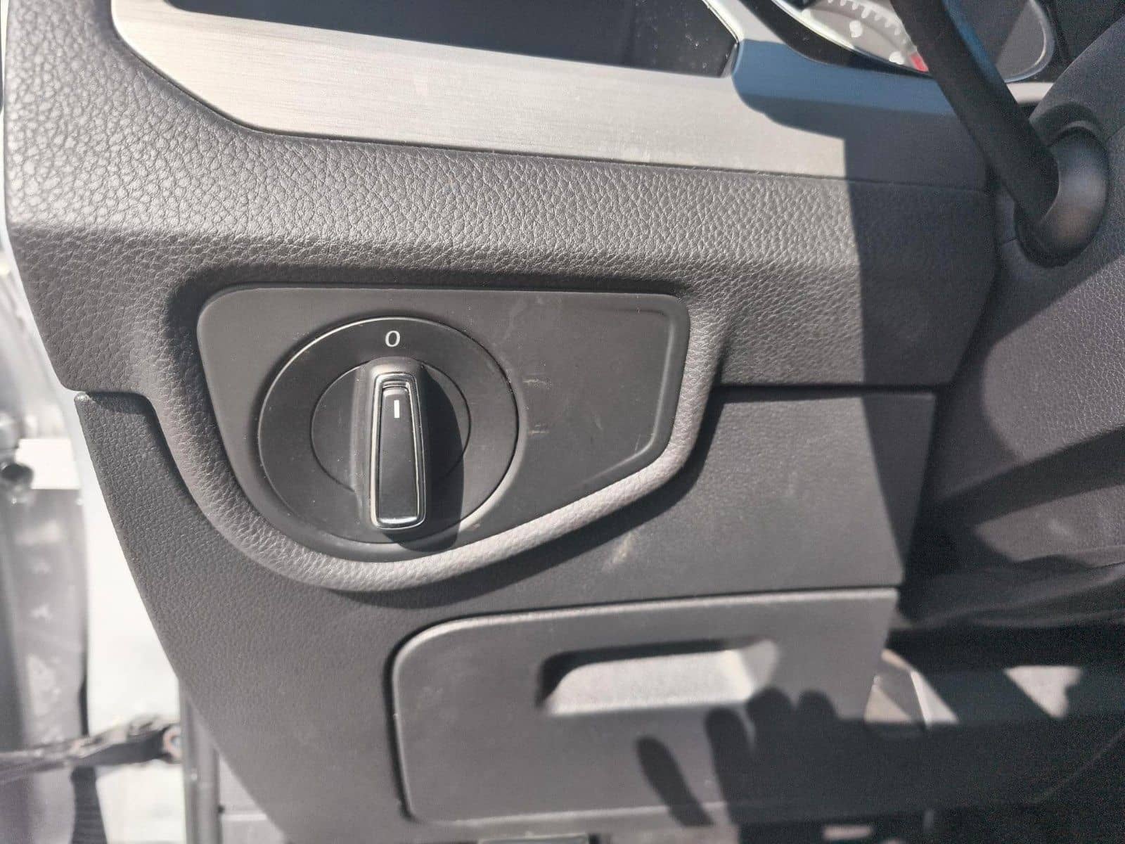 Volkswagen Touran NAVI LED ACC MASSAGE AHK 7 SITZE foto 16