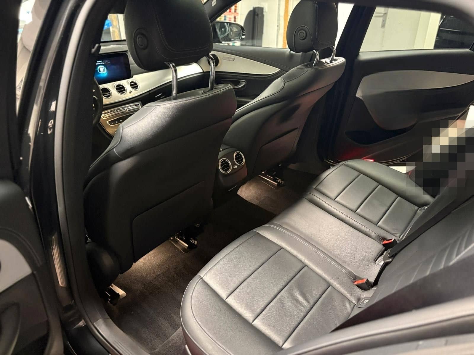 Mercedes-Benz E 300 DE KOMBI AMG PACKET MEGA VOLL foto 7