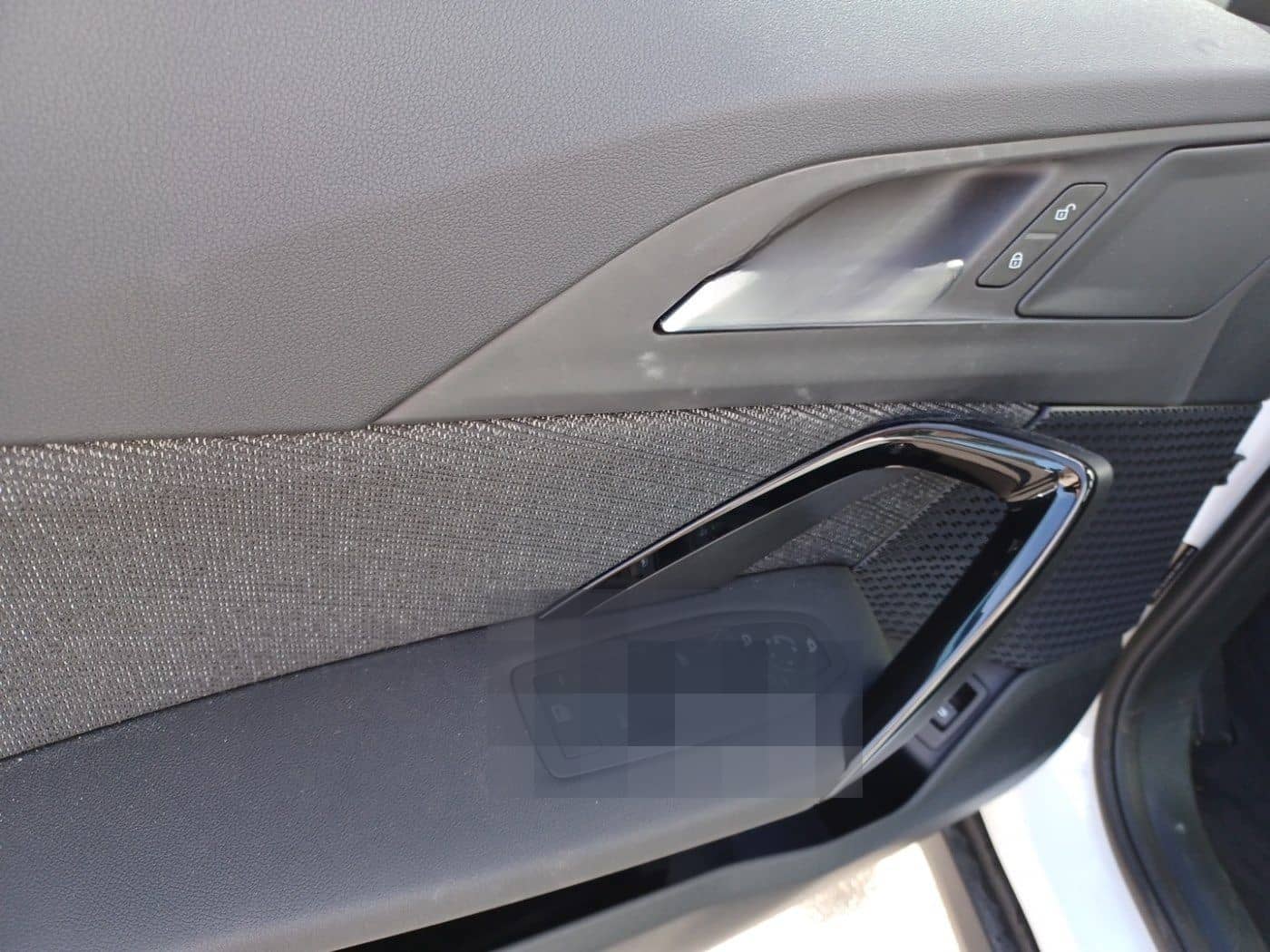 BMW X1 sDrive20i DAB LED Komfortzg. Parkassistent foto 8