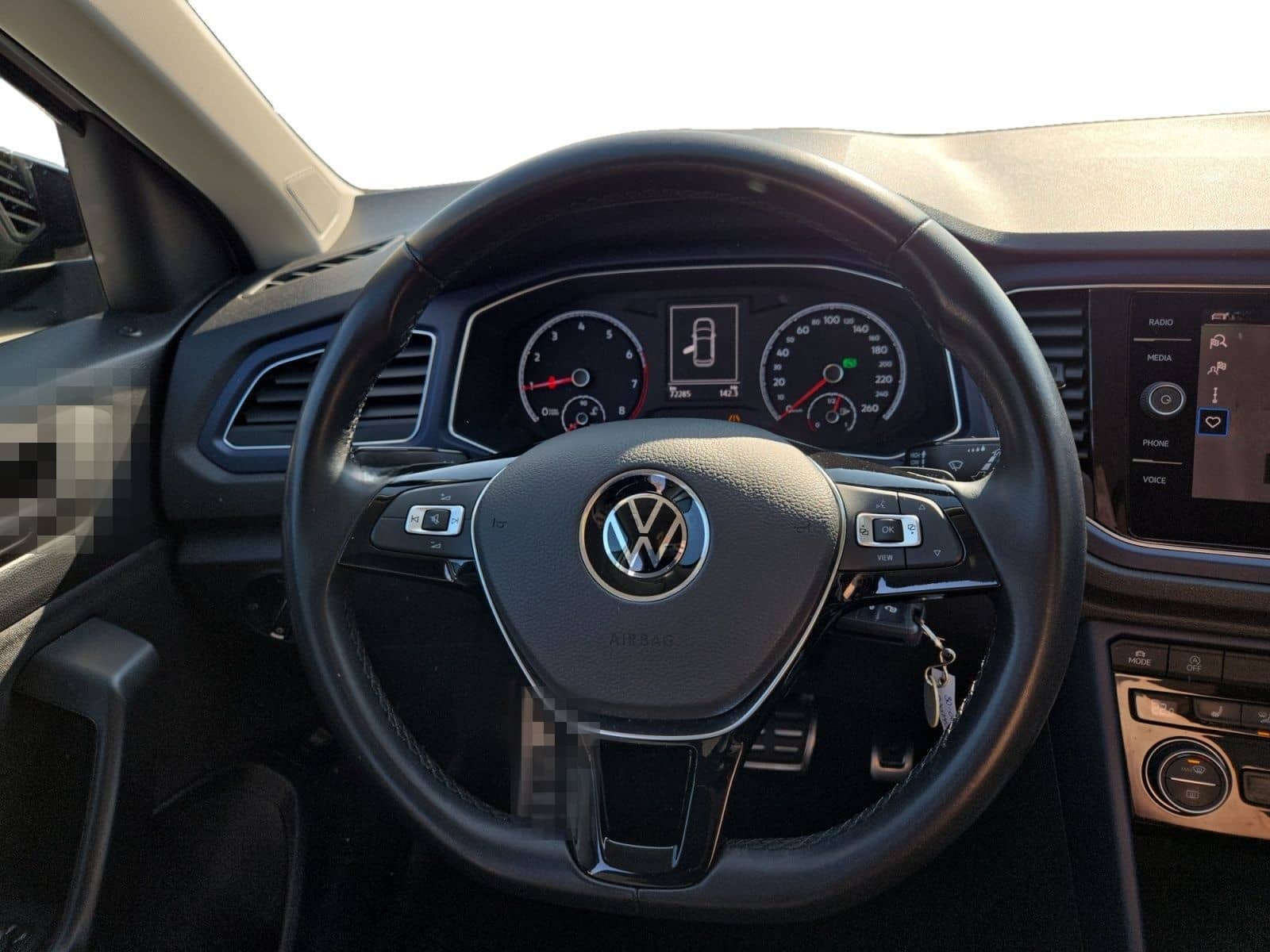 Volkswagen T-Roc United 1.5 TSI DSG, KAM/NAVI/SHZ/2xPDC/KLI foto 13