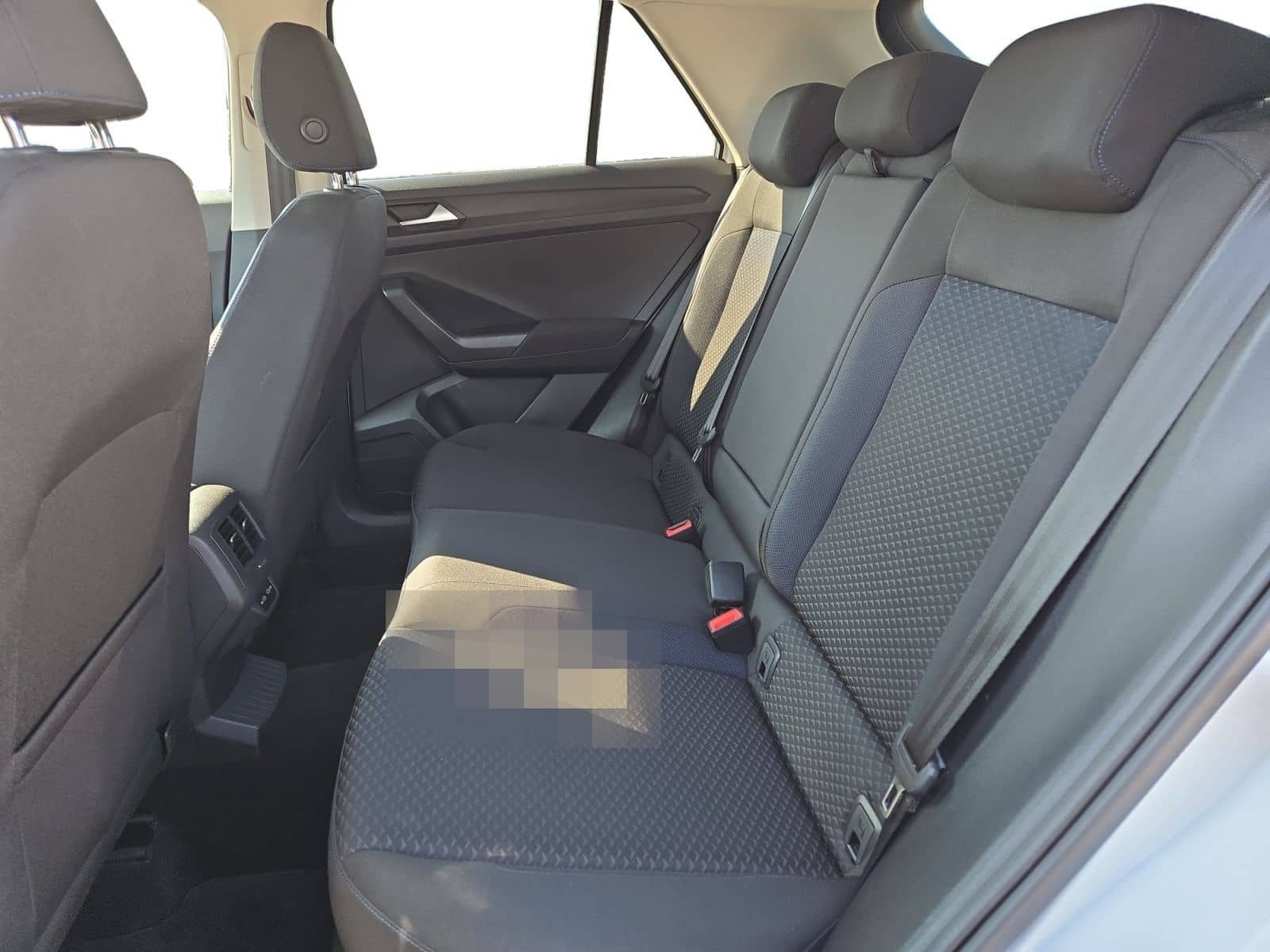 Volkswagen T-Roc United 1.5 TSI DSG, KAM/NAVI/SHZ/2xPDC/KLI foto 10