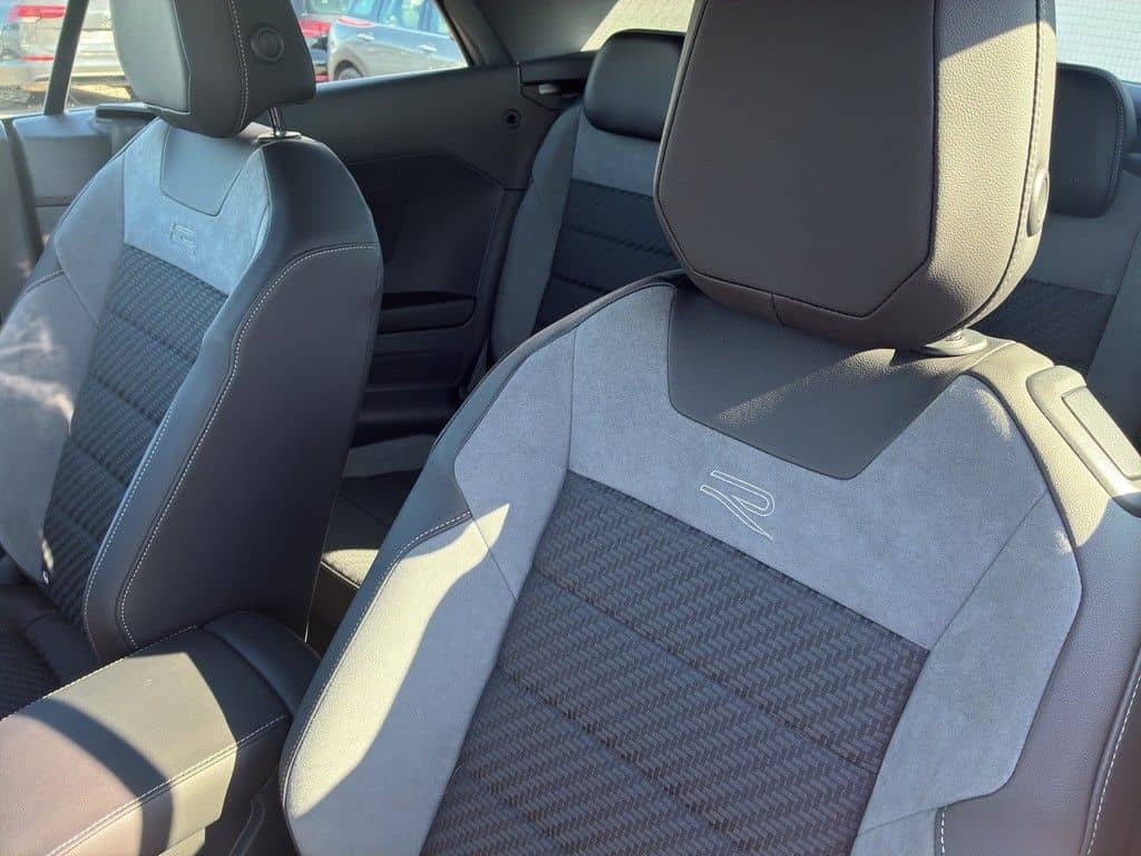 Volkswagen T-Roc Cabriolet 1.5 TSI DSG R-Line ACC AHK SHZ foto 24