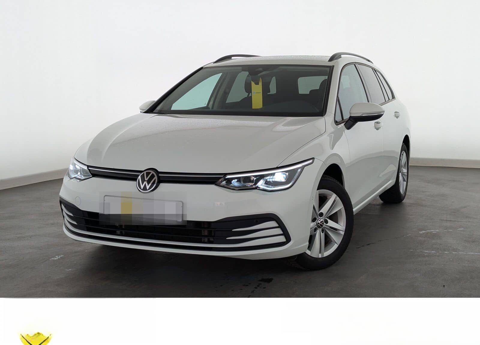 Volkswagen Golf VIII 1.5 TSI Life OPF LED+NAVI+ACC+SHZ+RFK+ foto 1