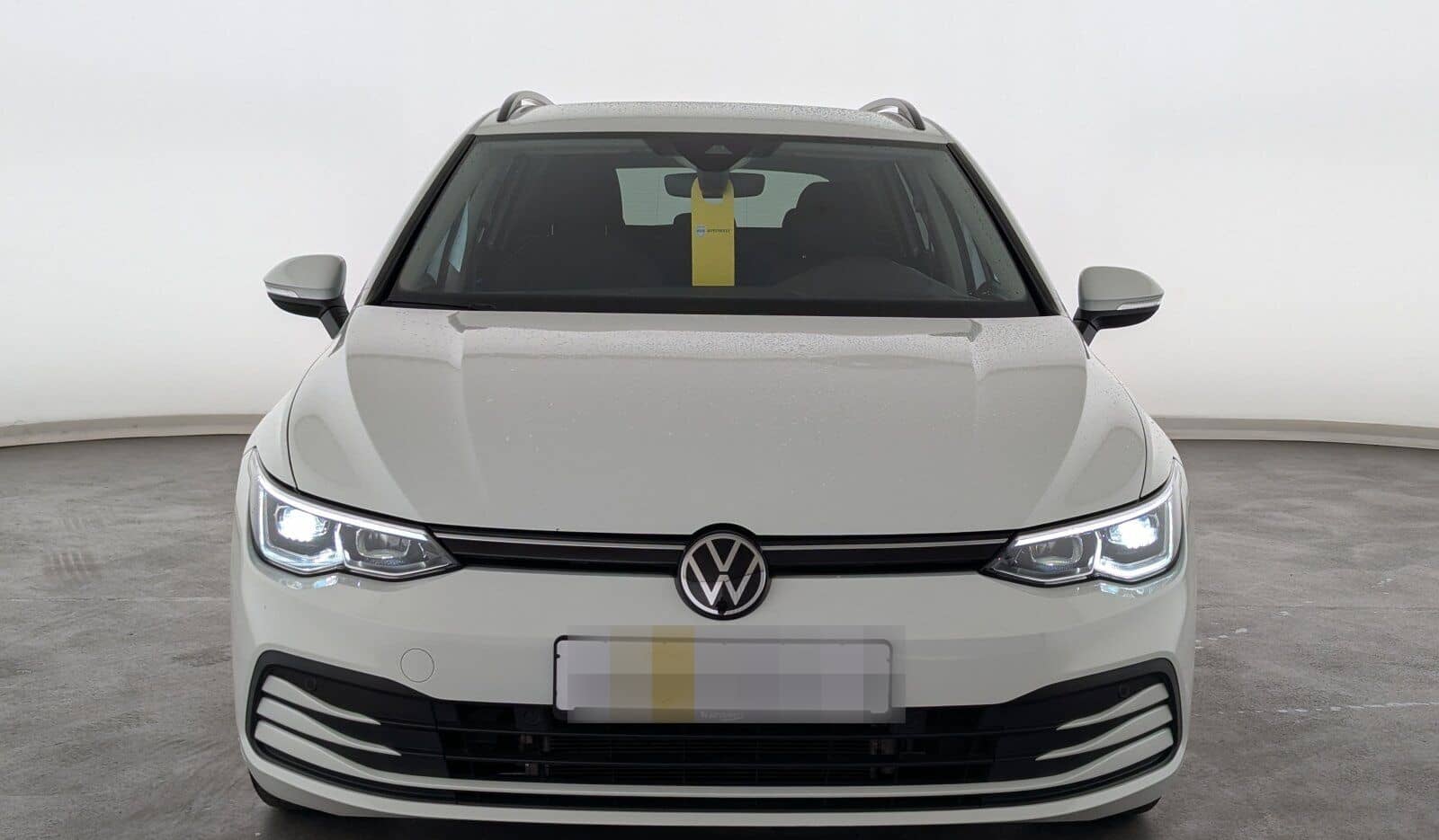 Volkswagen Golf VIII 1.5 TSI Life OPF LED+NAVI+ACC+SHZ+RFK+ foto 2