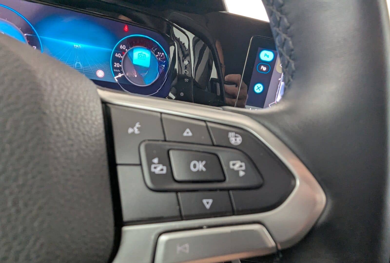 Volkswagen Golf VIII 1.5 TSI Life OPF LED+NAVI+ACC+SHZ+RFK+ foto 23